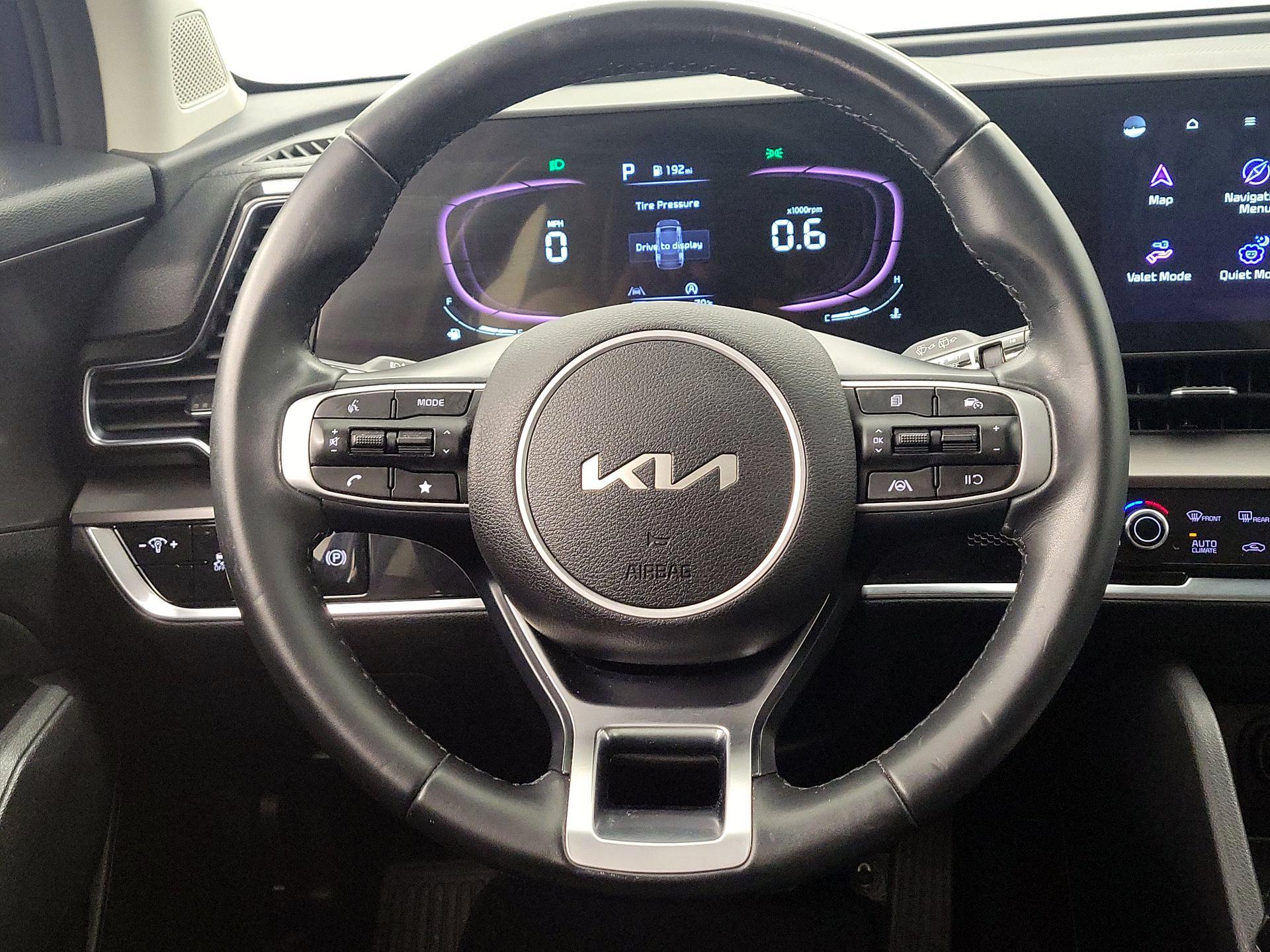 Thumbnail: 2023 Kia Sportage - 10