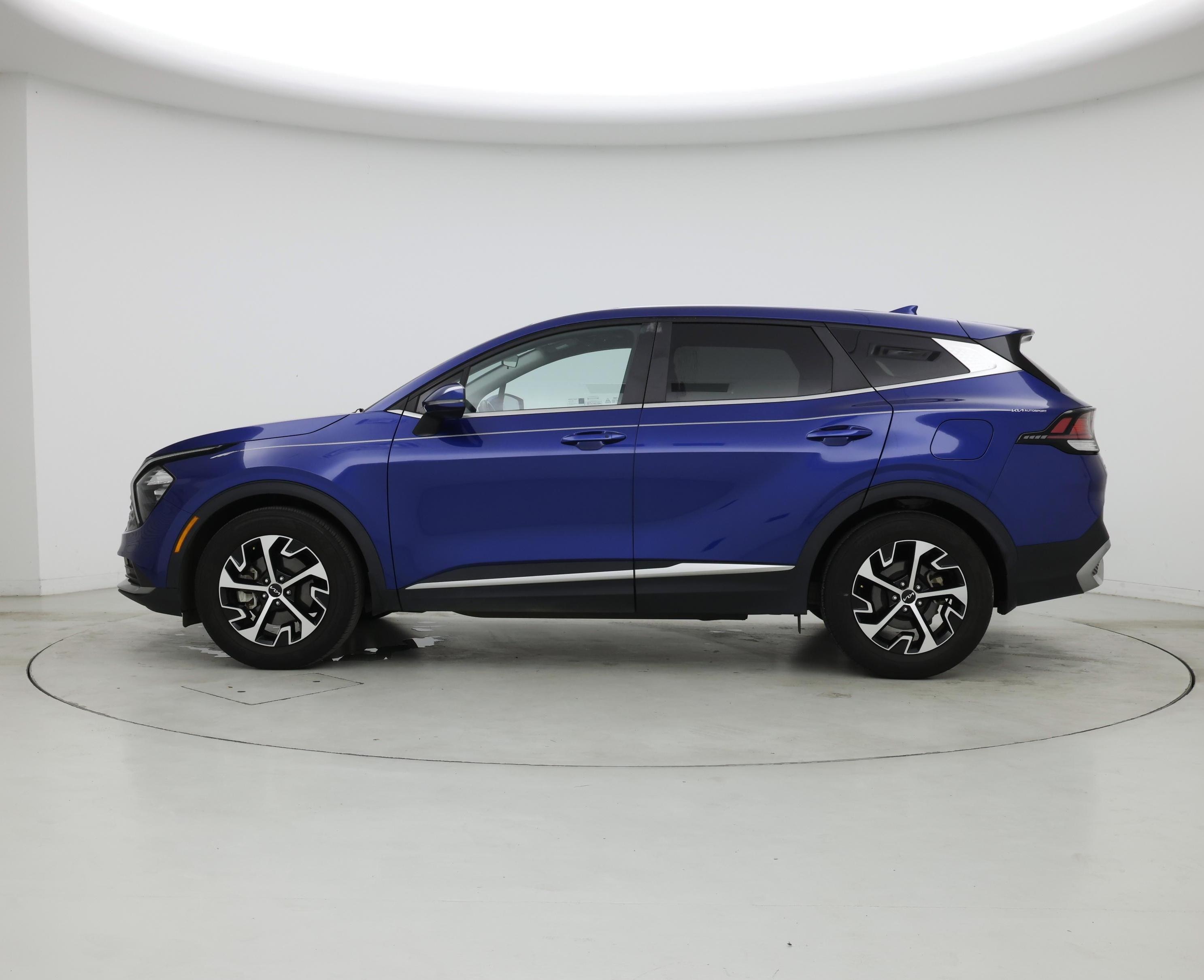 Thumbnail: 2023 Kia Sportage - 3