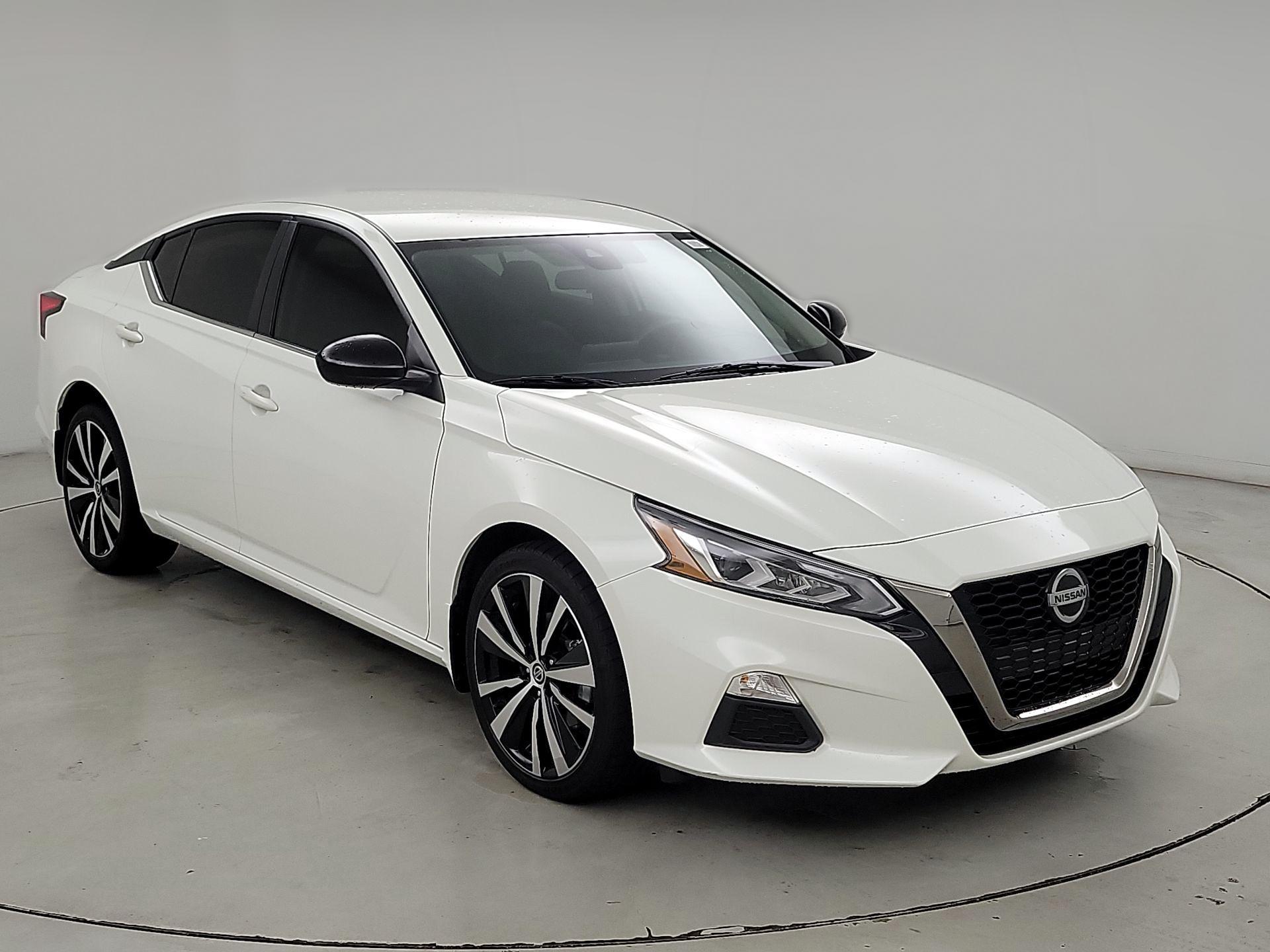 Thumbnail: 2022 Nissan Altima - 1