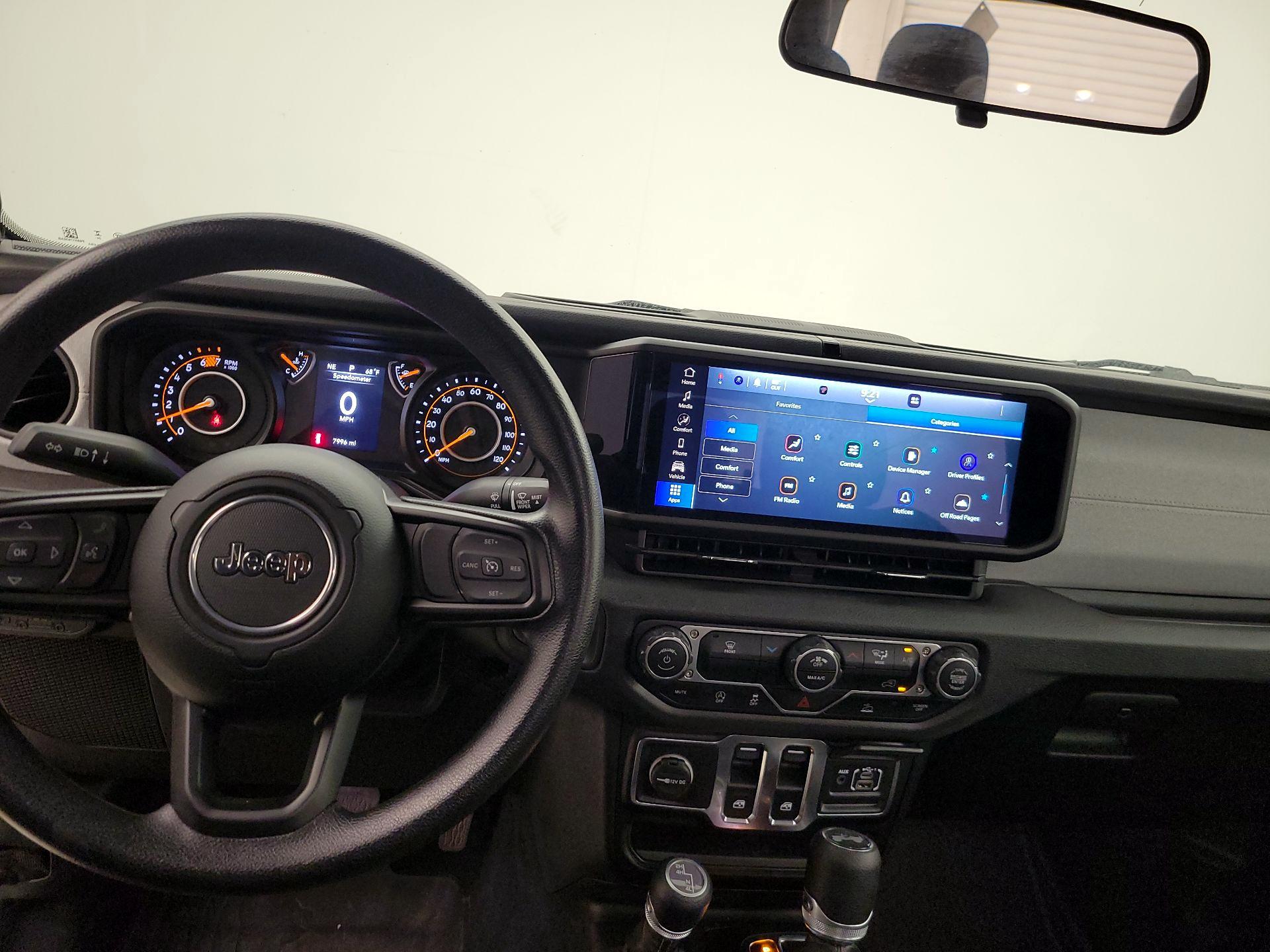 Thumbnail: 2025 Jeep Wrangler - 9