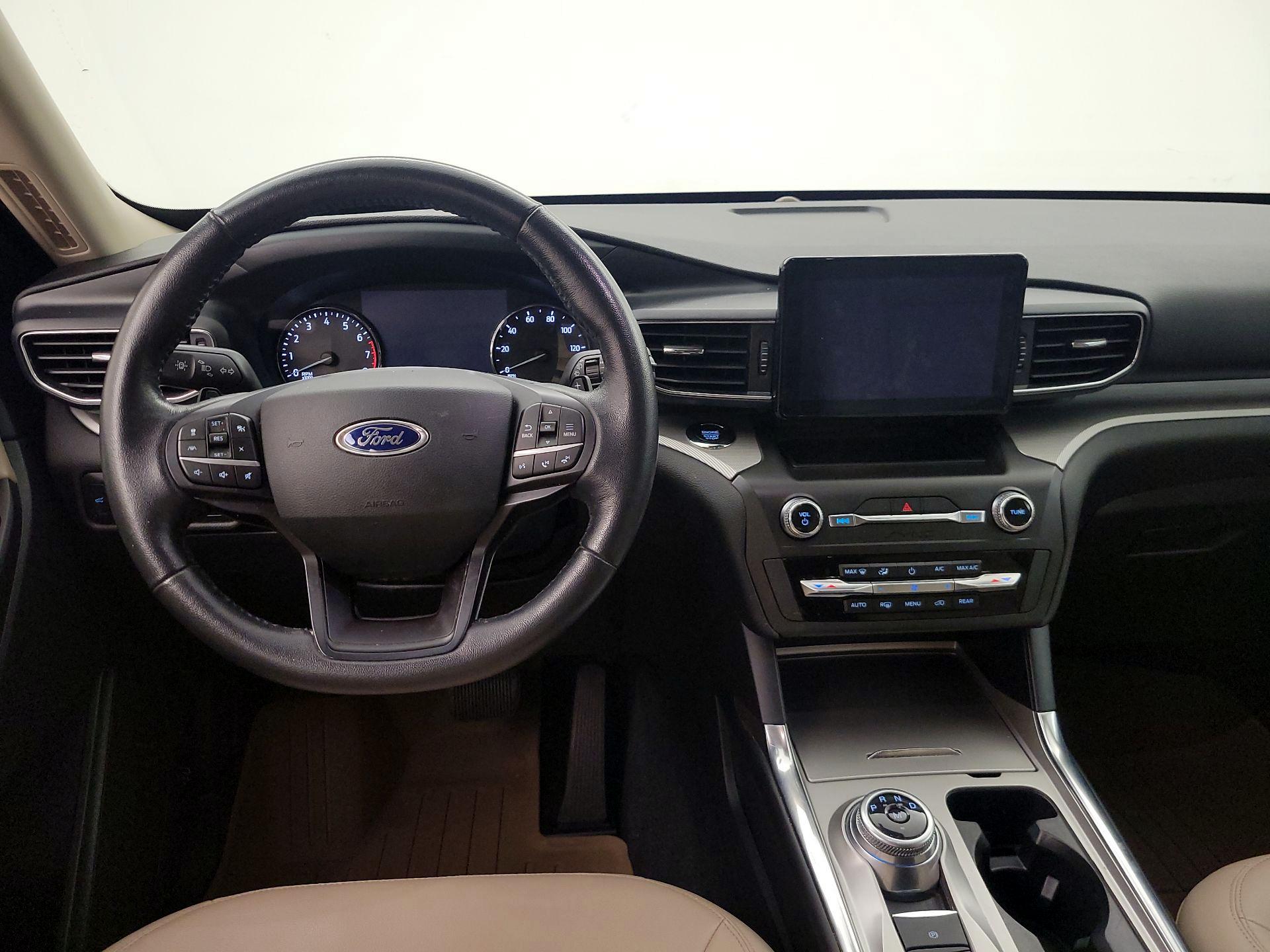 Thumbnail: 2020 Ford Explorer - 10