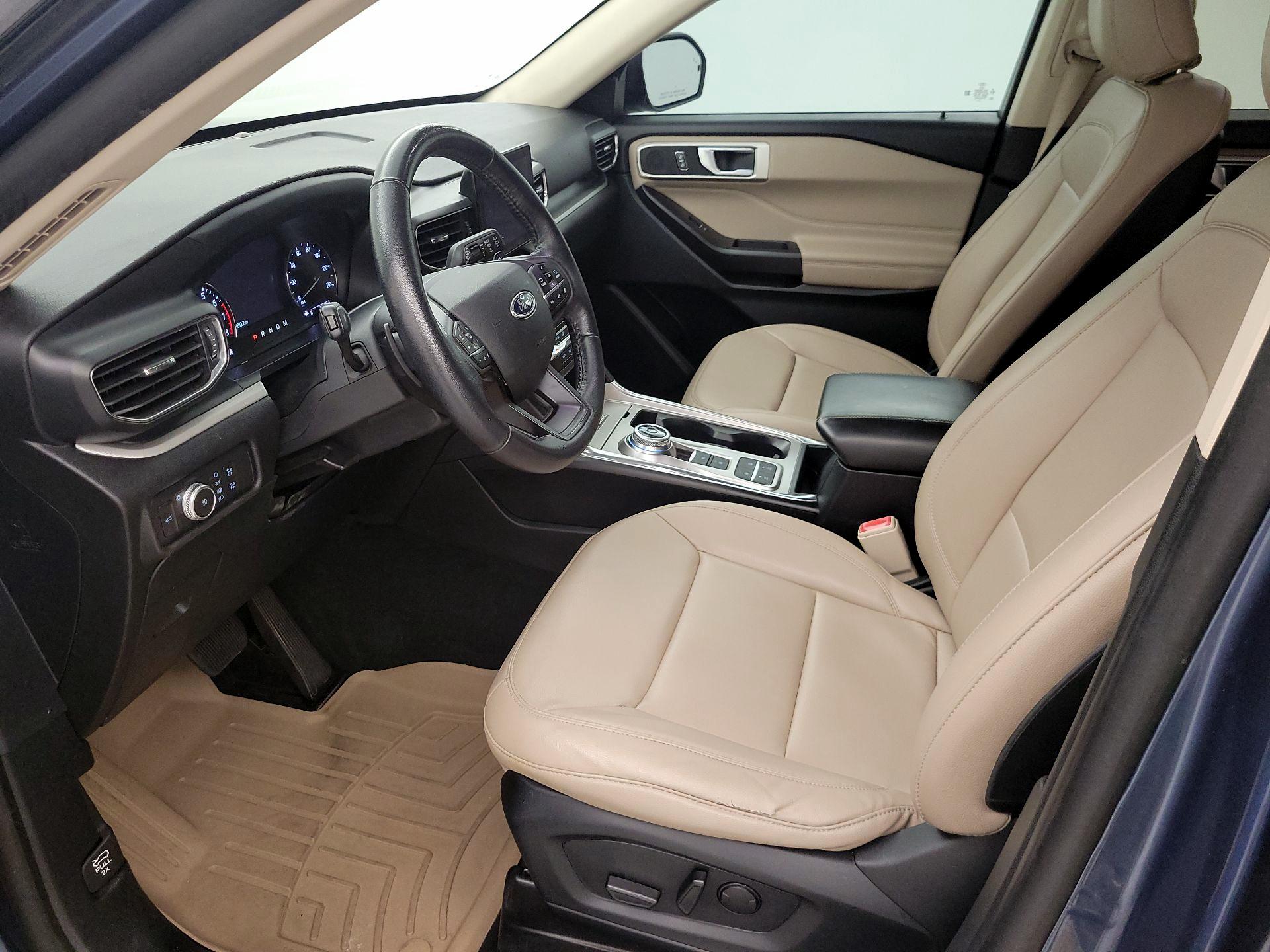 Thumbnail: 2020 Ford Explorer - 11