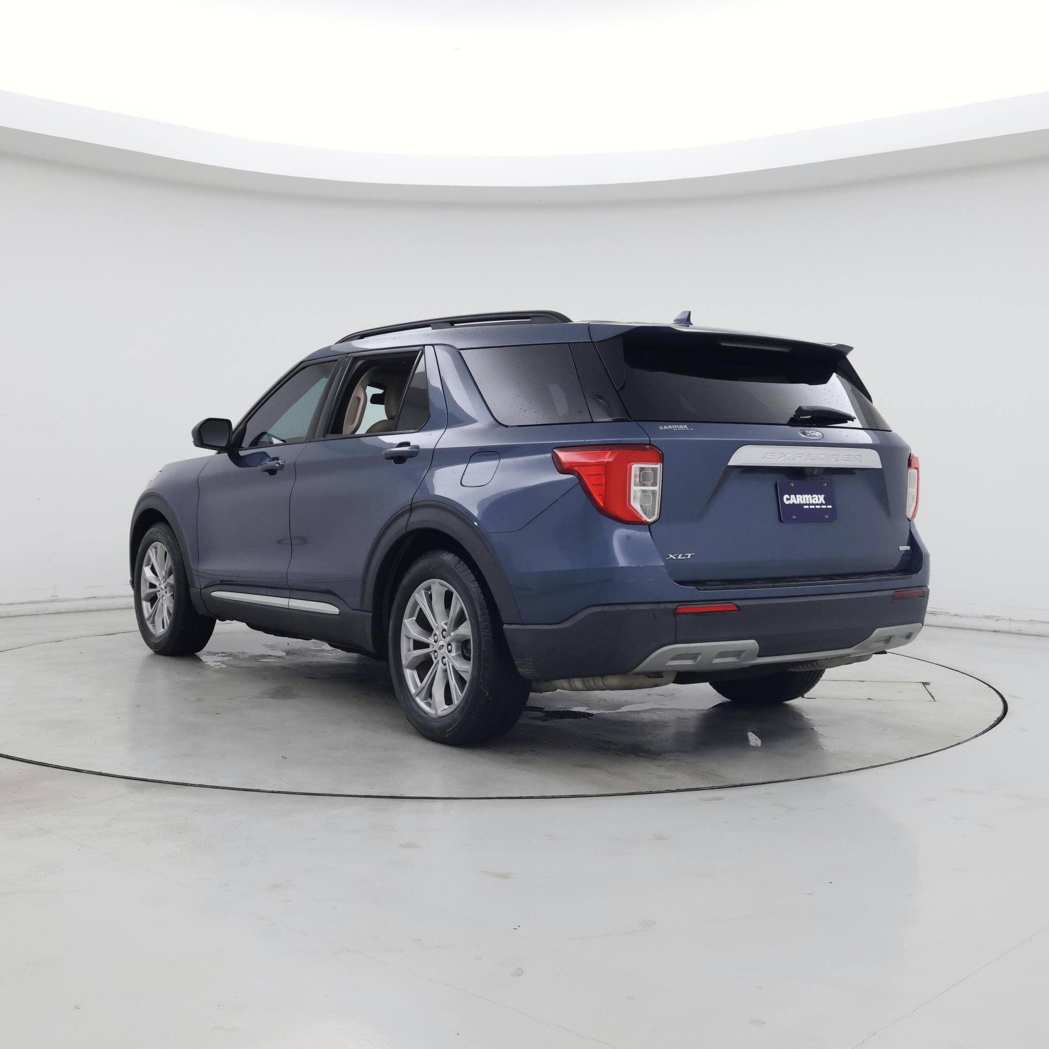 Thumbnail: 2020 Ford Explorer - 2