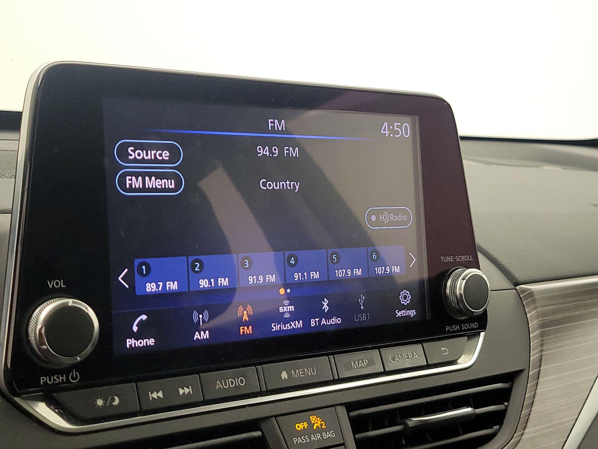 Thumbnail: 2019 Nissan Altima - 16