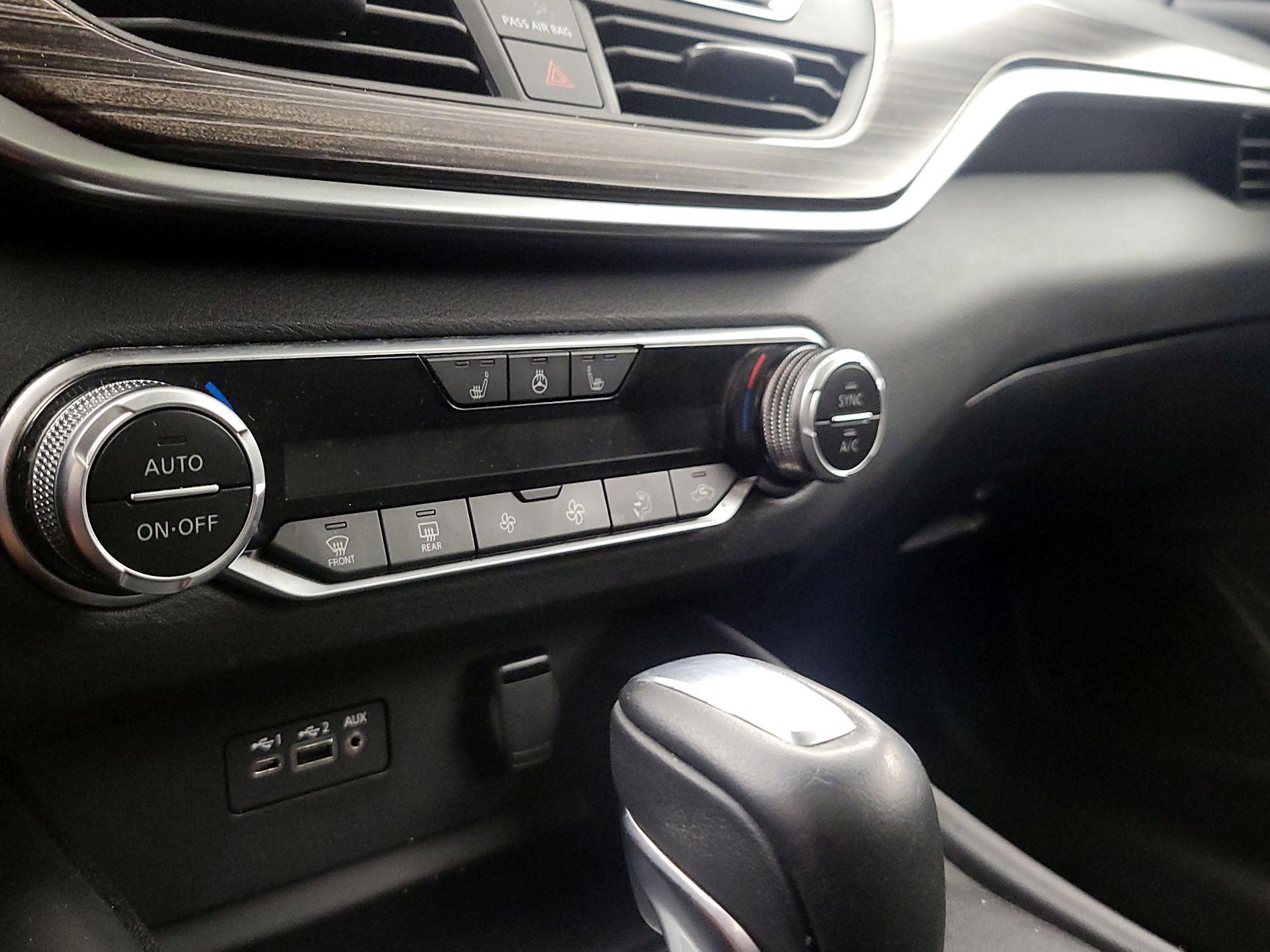 Thumbnail: 2019 Nissan Altima - 17