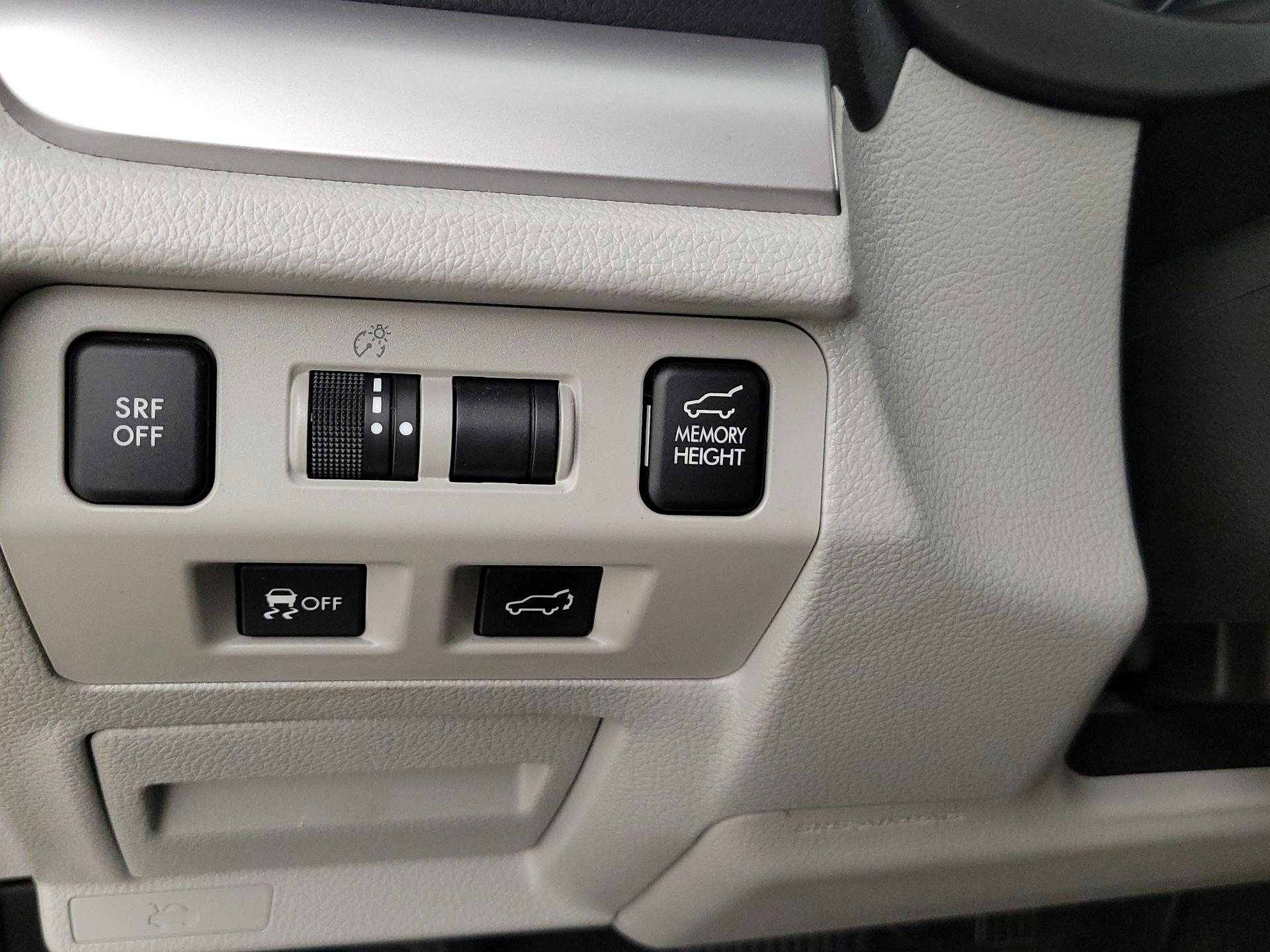 Thumbnail: 2016 Subaru Forester - 13