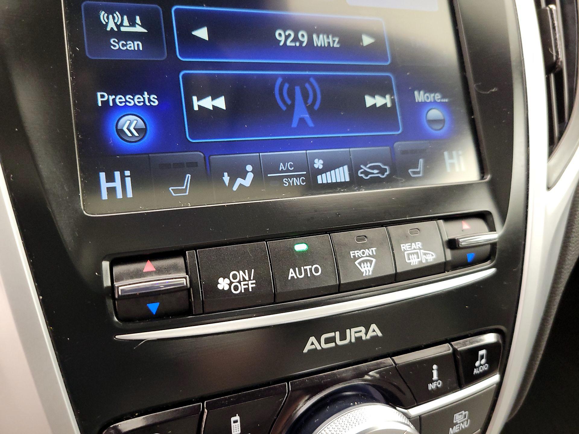 Thumbnail: 2015 Acura TLX - 17