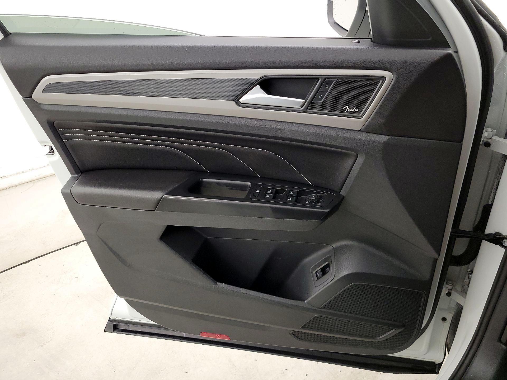 Thumbnail: 2021 Volkswagen Atlas - 12