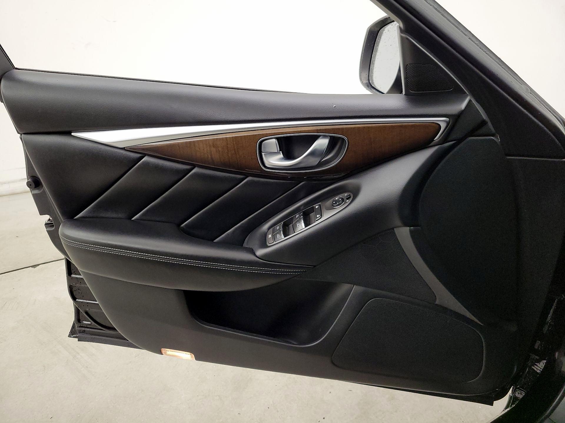 Thumbnail: 2019 INFINITI Q50 - 12