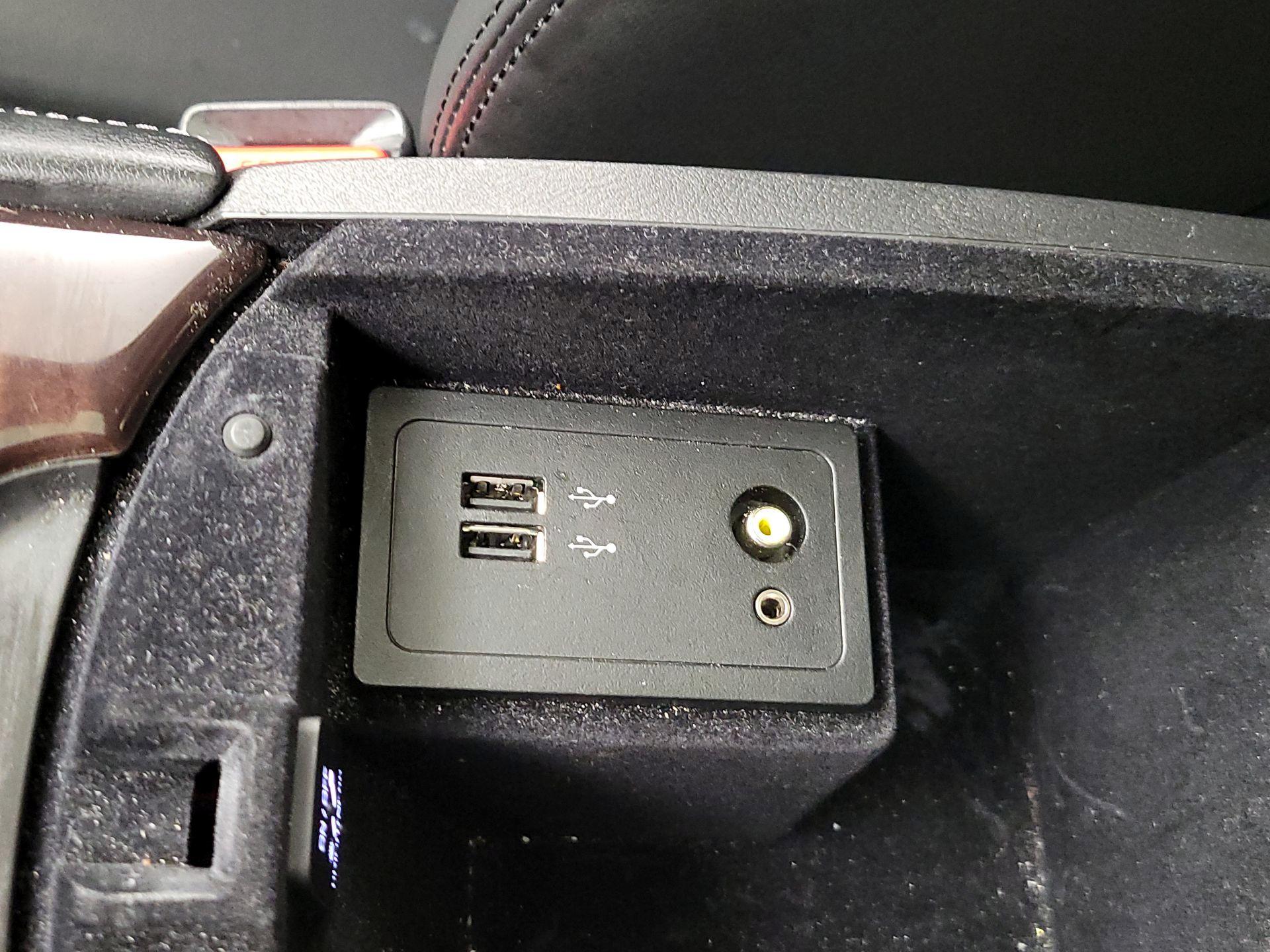 Thumbnail: 2019 INFINITI Q50 - 18