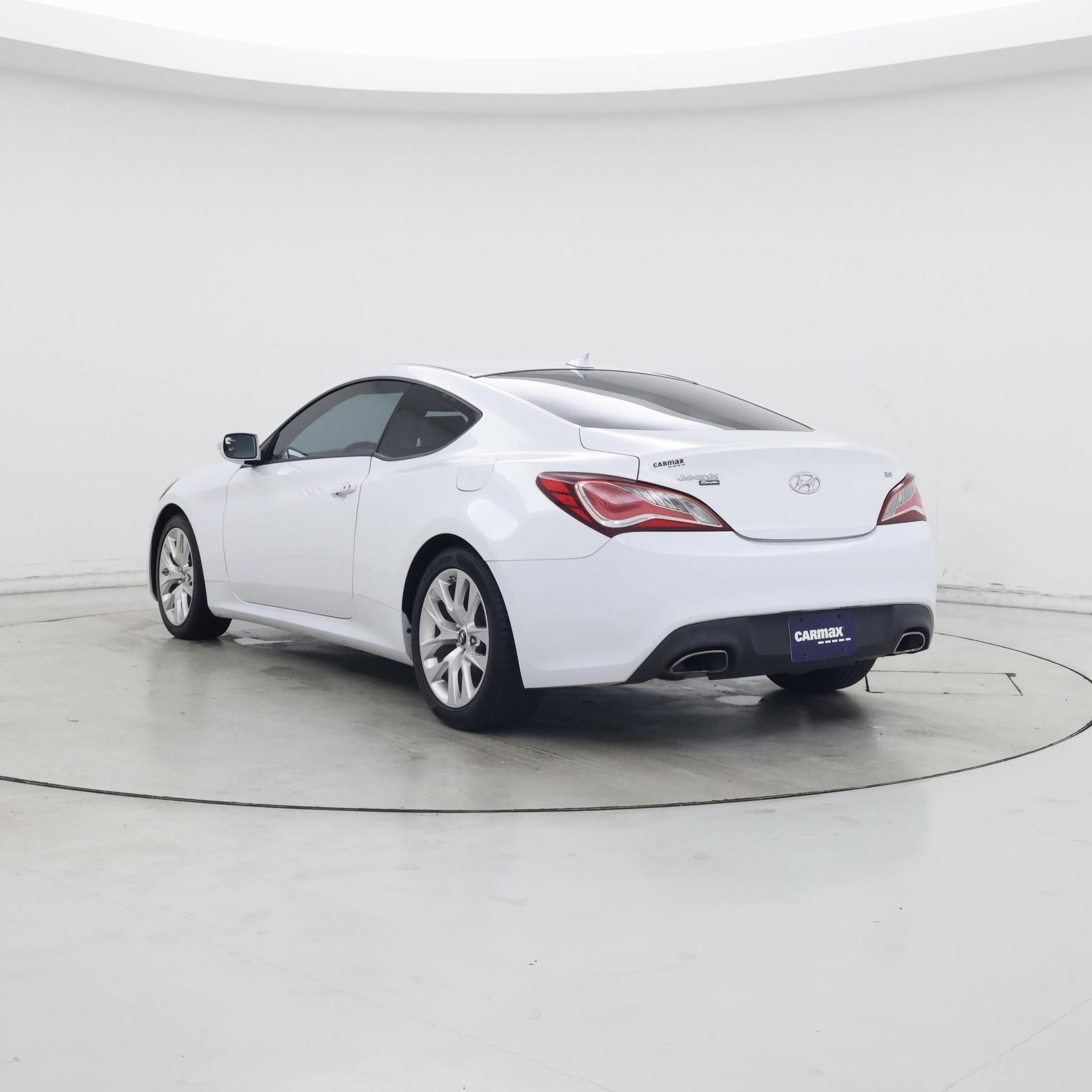 Thumbnail: 2015 Hyundai Genesis - 2