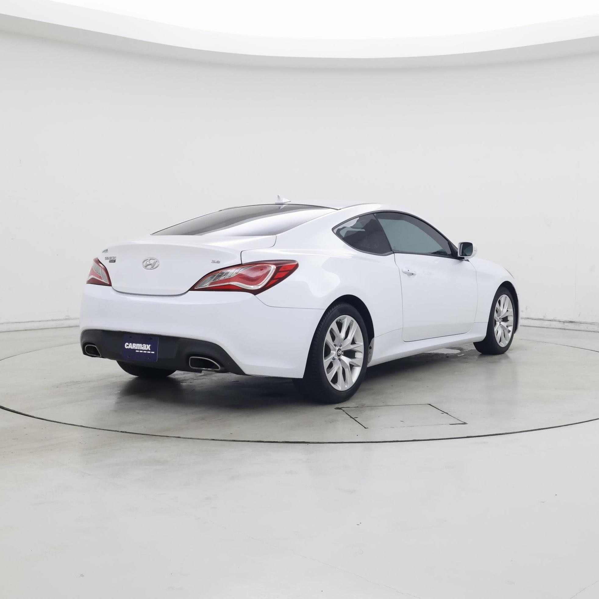 Thumbnail: 2015 Hyundai Genesis - 8