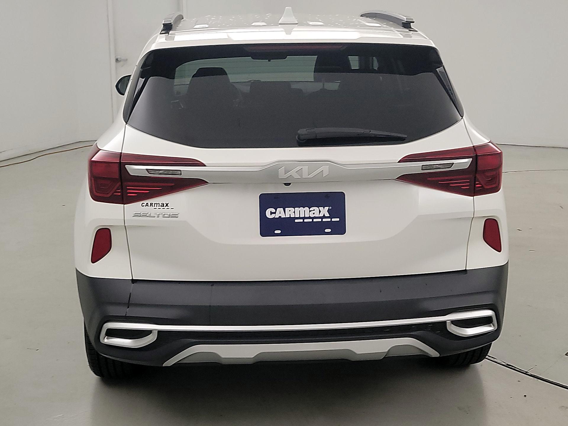 Thumbnail: 2022 Kia Seltos - 6