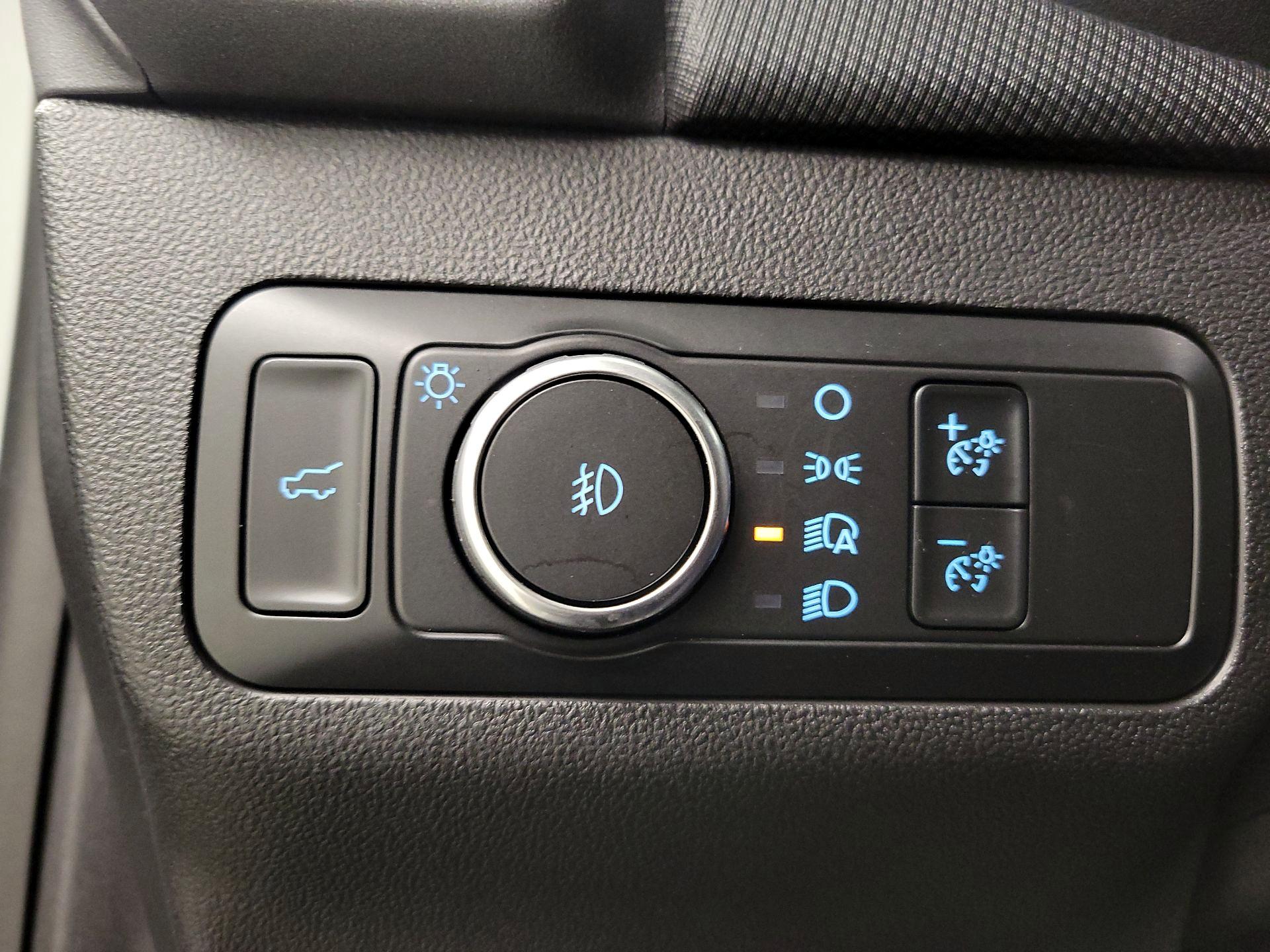 Thumbnail: 2021 Ford Bronco Sport - 13