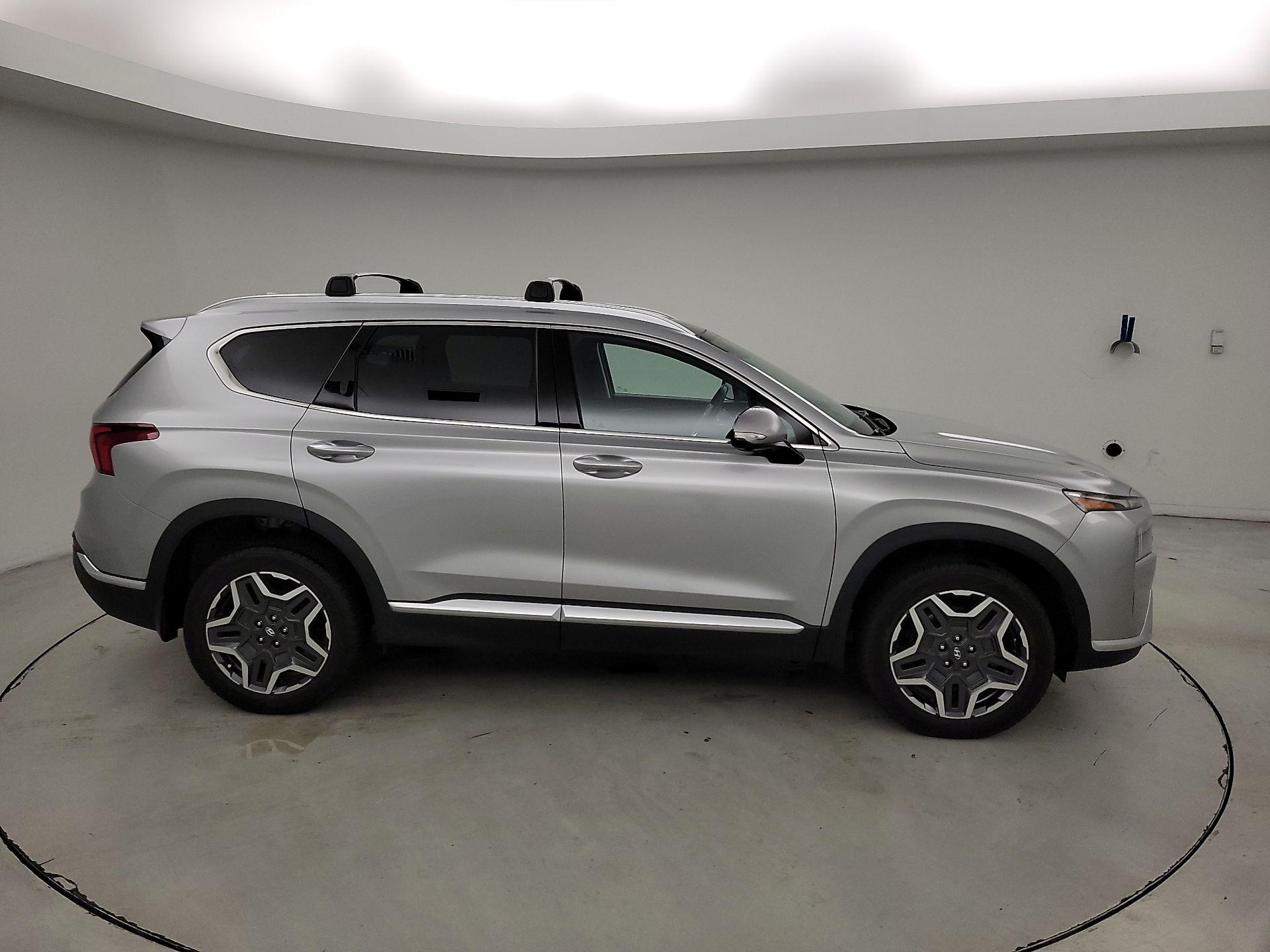 Thumbnail: 2022 Hyundai Santa Fe - 4