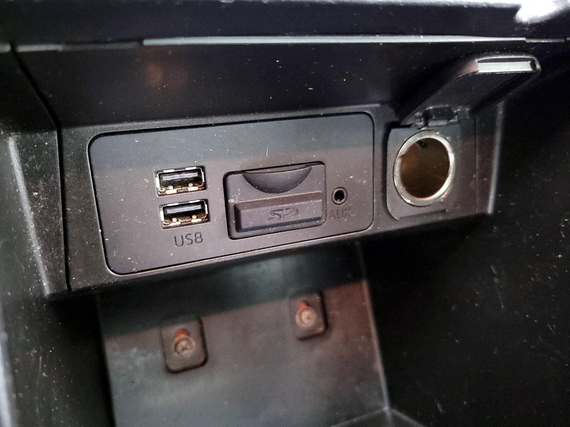 Thumbnail: 2014 Mazda Mazda3 - 19