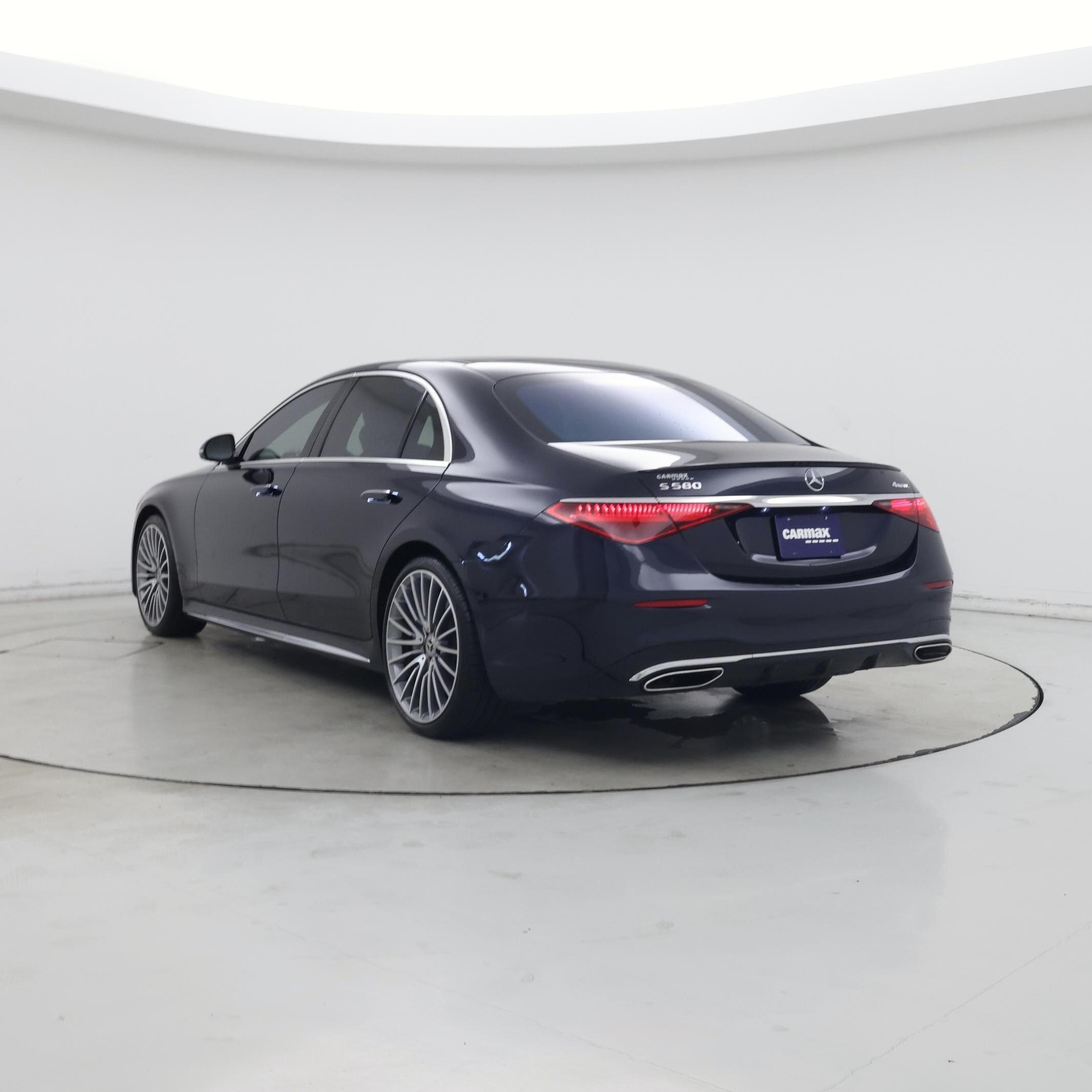 Thumbnail: 2023 Mercedes-Benz S-Class - 2
