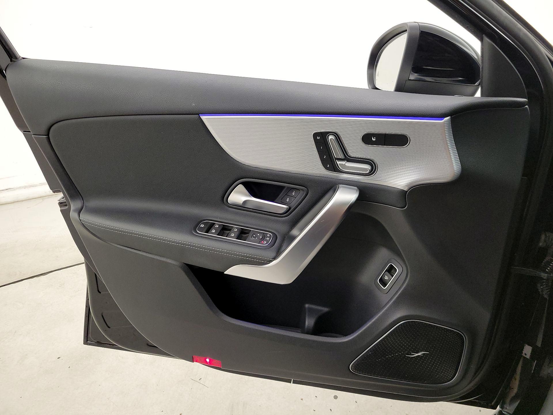 Thumbnail: 2021 Mercedes-Benz A-Class - 12