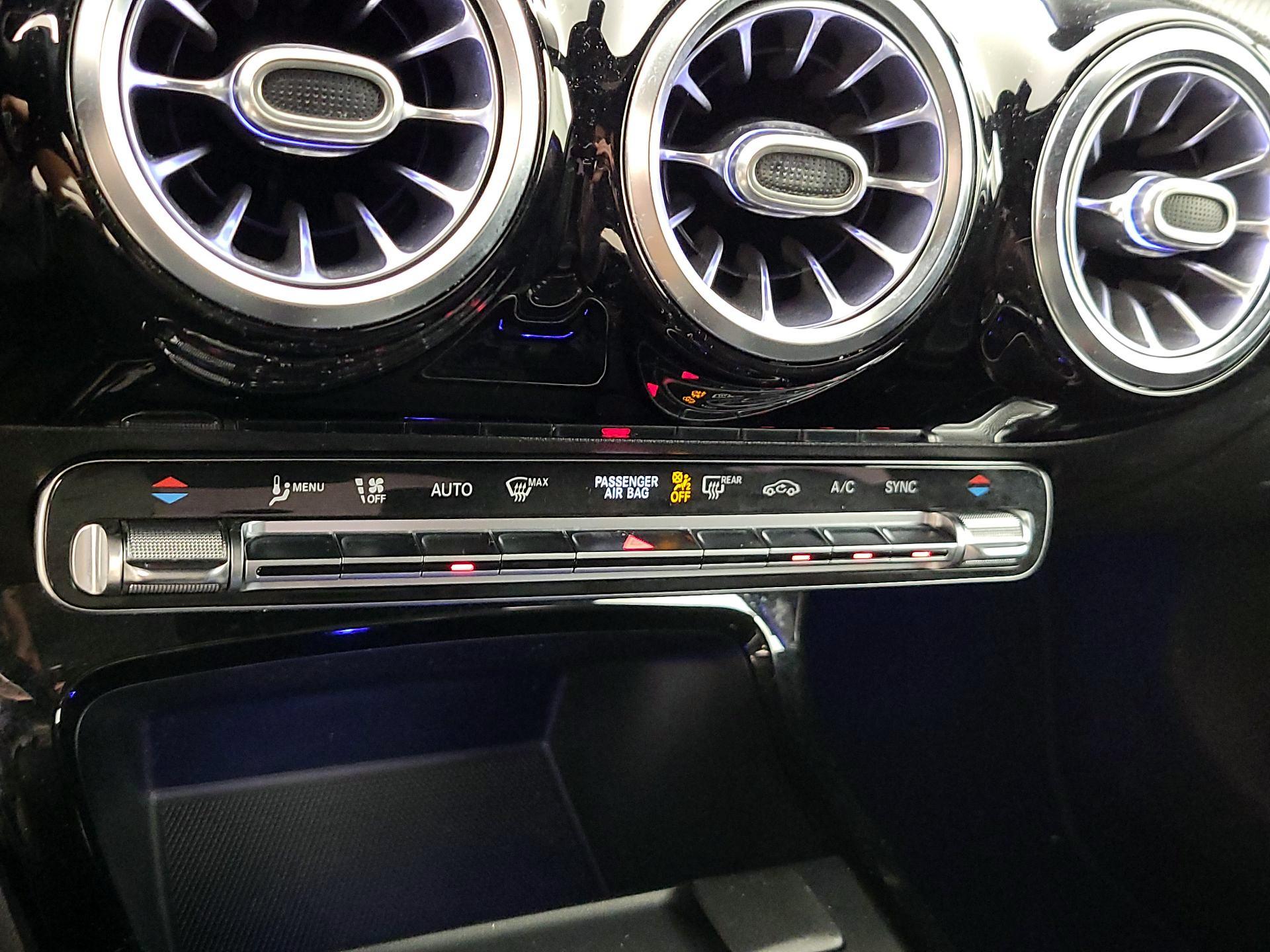 Thumbnail: 2021 Mercedes-Benz A-Class - 16