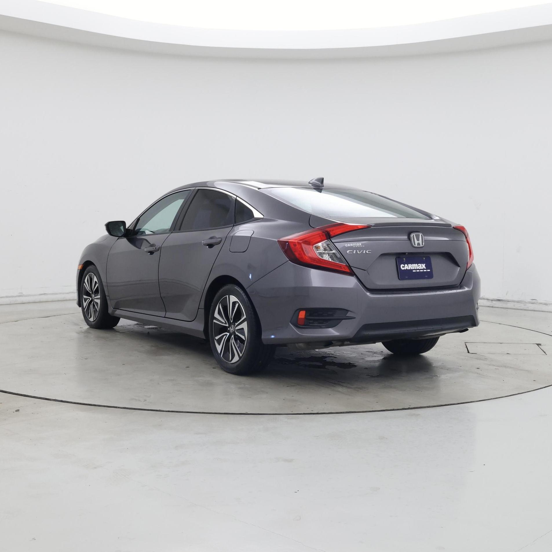 Thumbnail: 2017 Honda Civic - 2