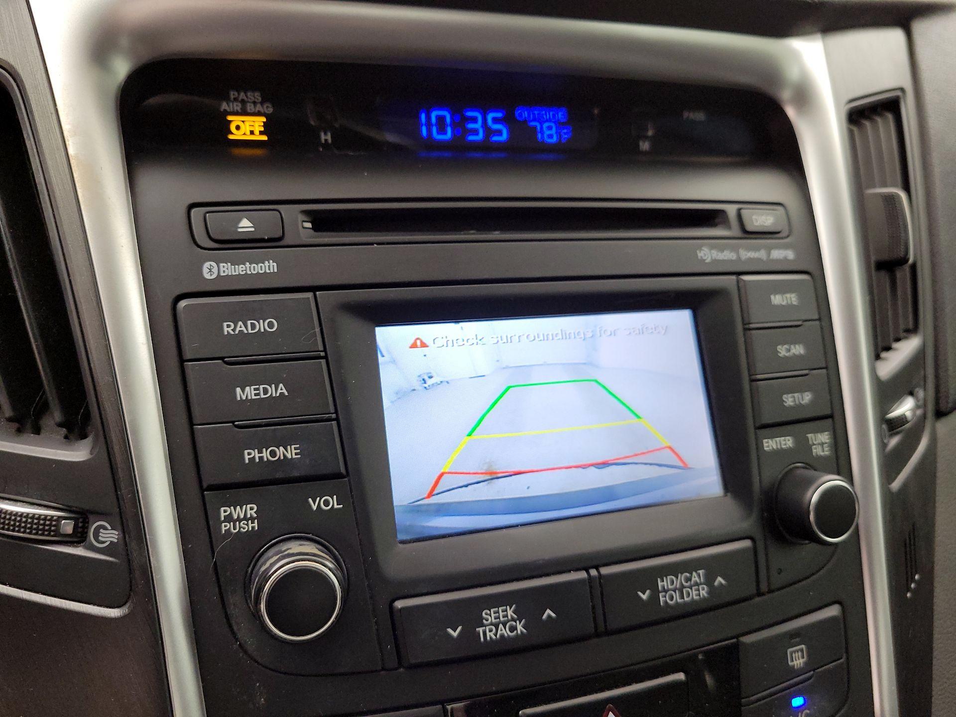 Thumbnail: 2014 Hyundai Sonata - 14