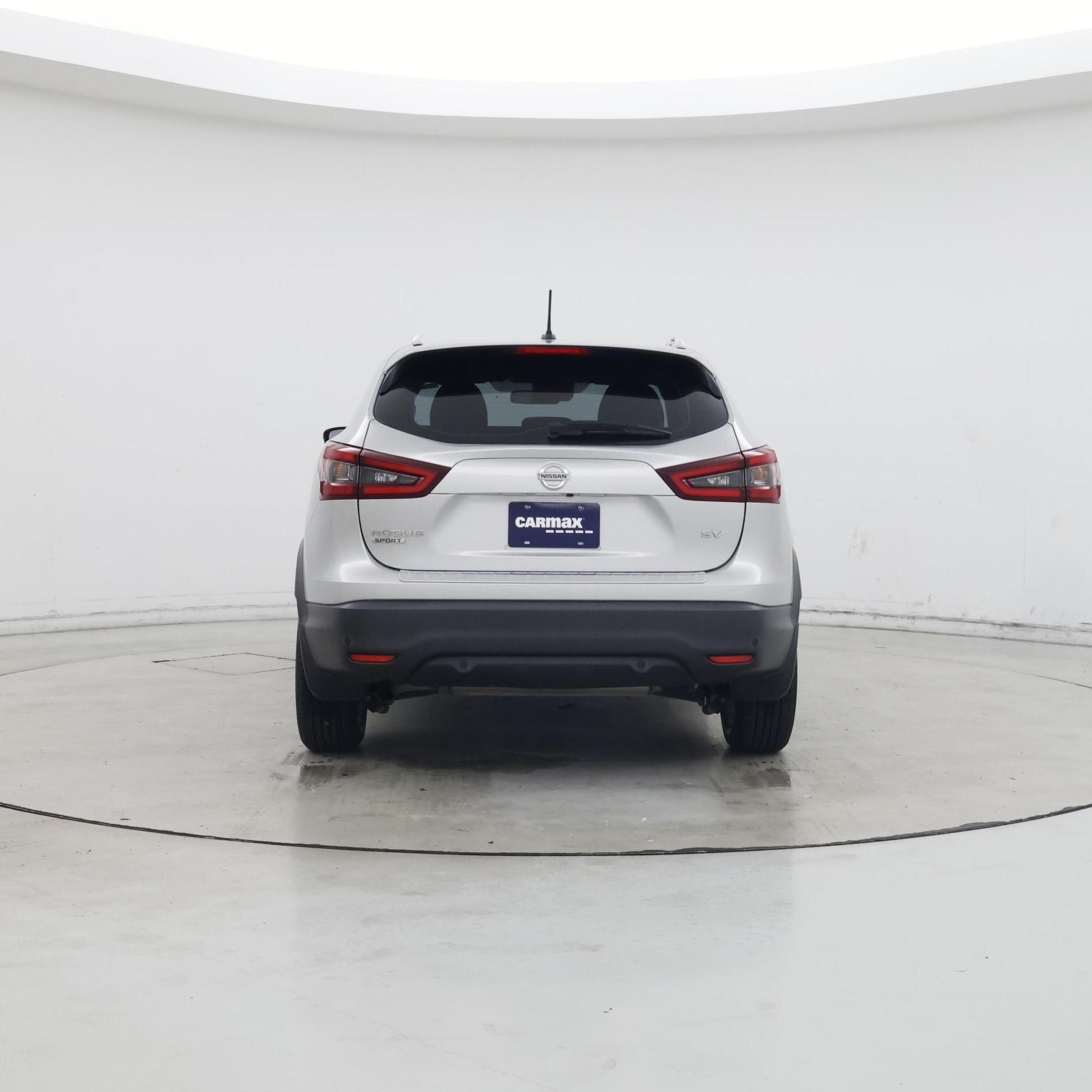 Thumbnail: 2020 Nissan Rogue Sport - 6