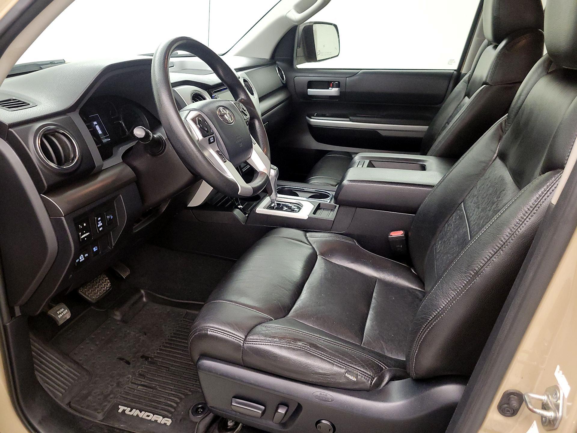 Thumbnail: 2018 Toyota Tundra - 11