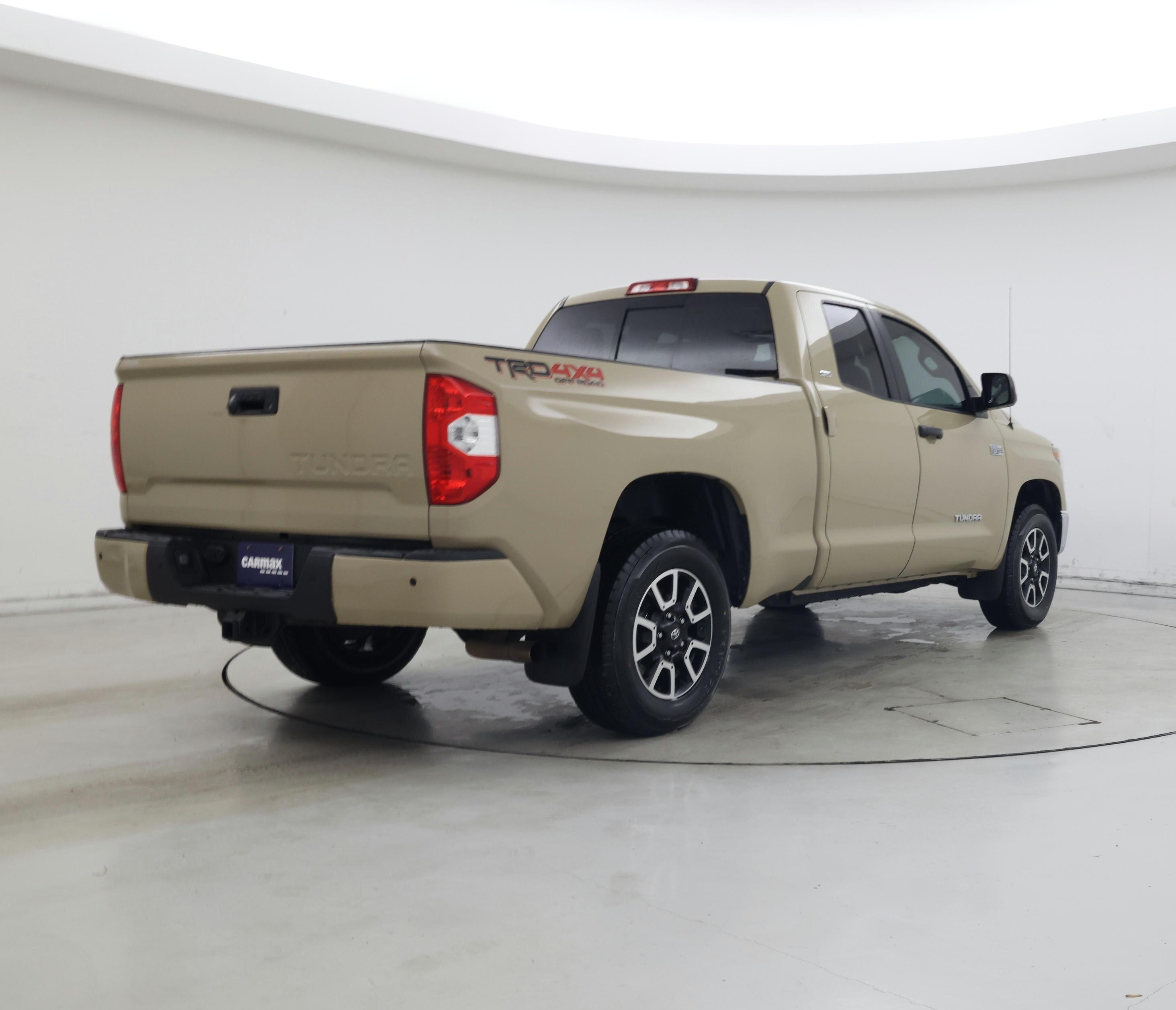 Thumbnail: 2018 Toyota Tundra - 8