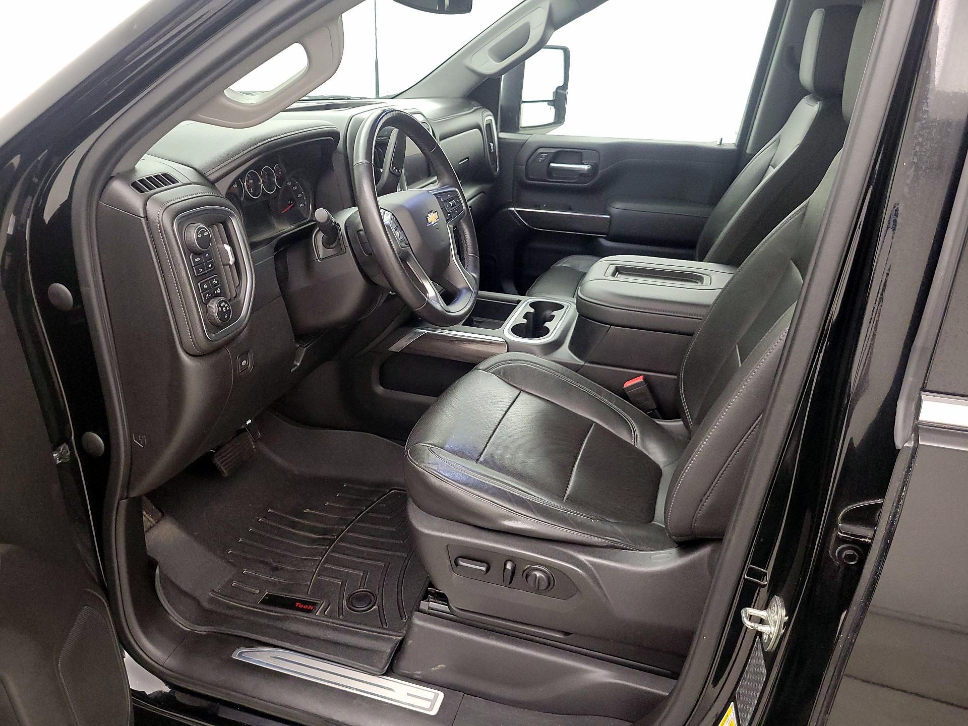 Thumbnail: 2020 Chevrolet Silverado 2500 - 11