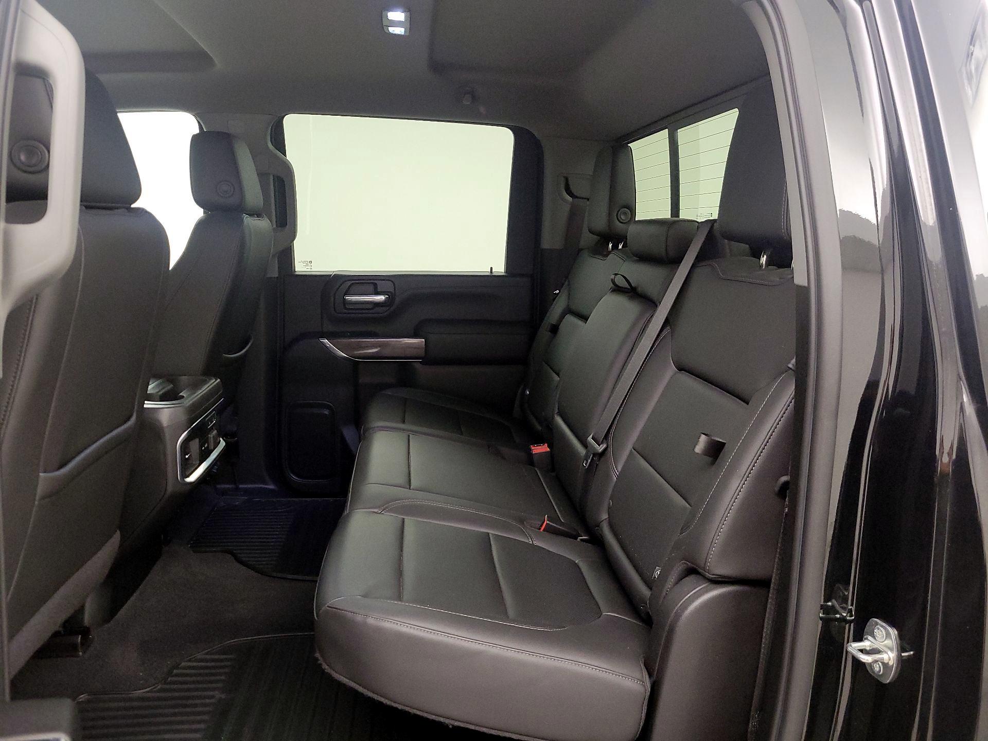 Thumbnail: 2020 Chevrolet Silverado 2500 - 19