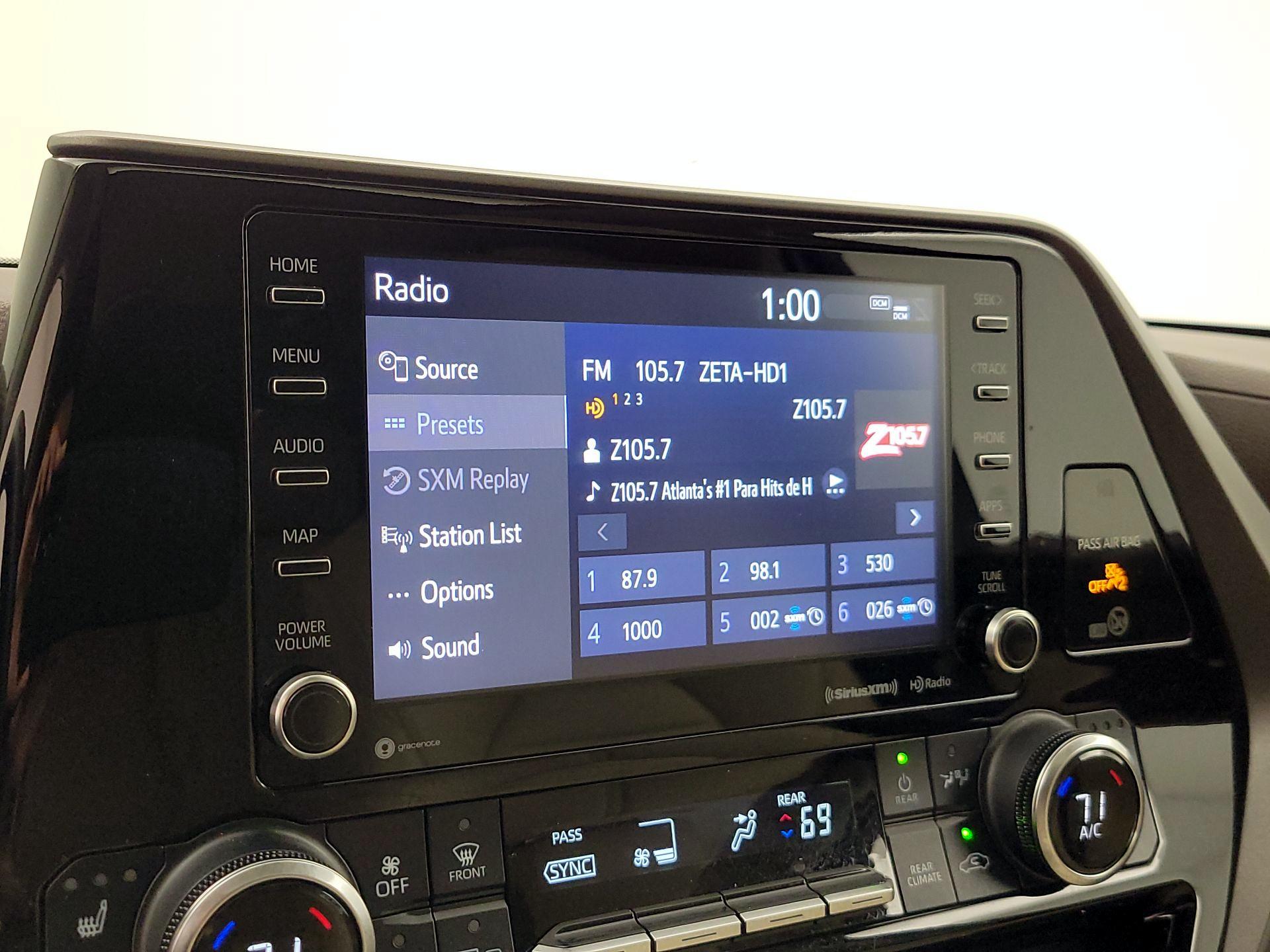 Thumbnail: 2022 Toyota Highlander - 15