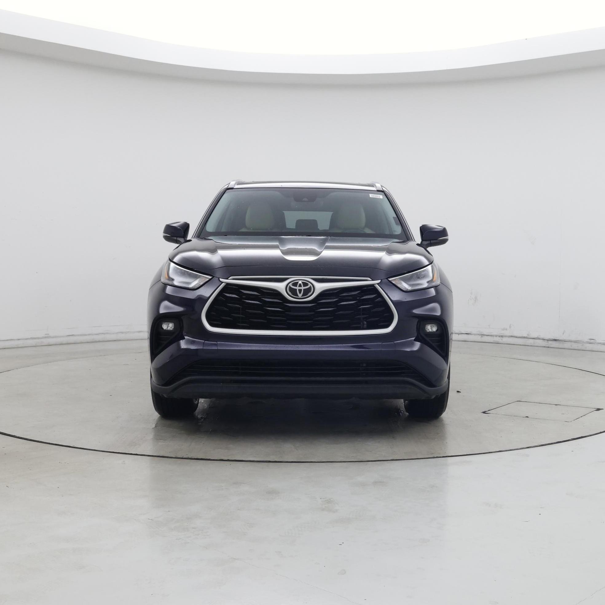 Thumbnail: 2022 Toyota Highlander - 5