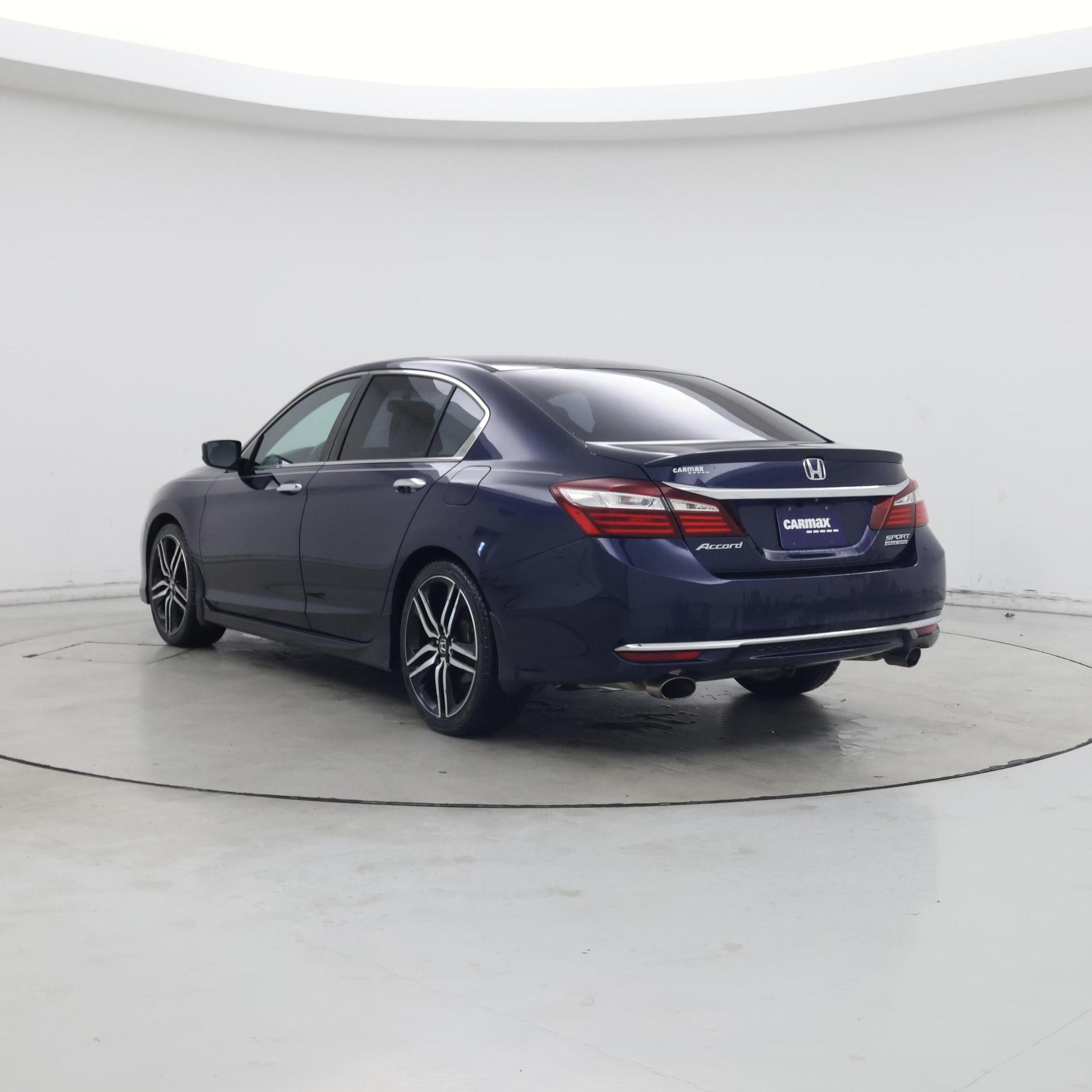 Thumbnail: 2017 Honda Accord - 2