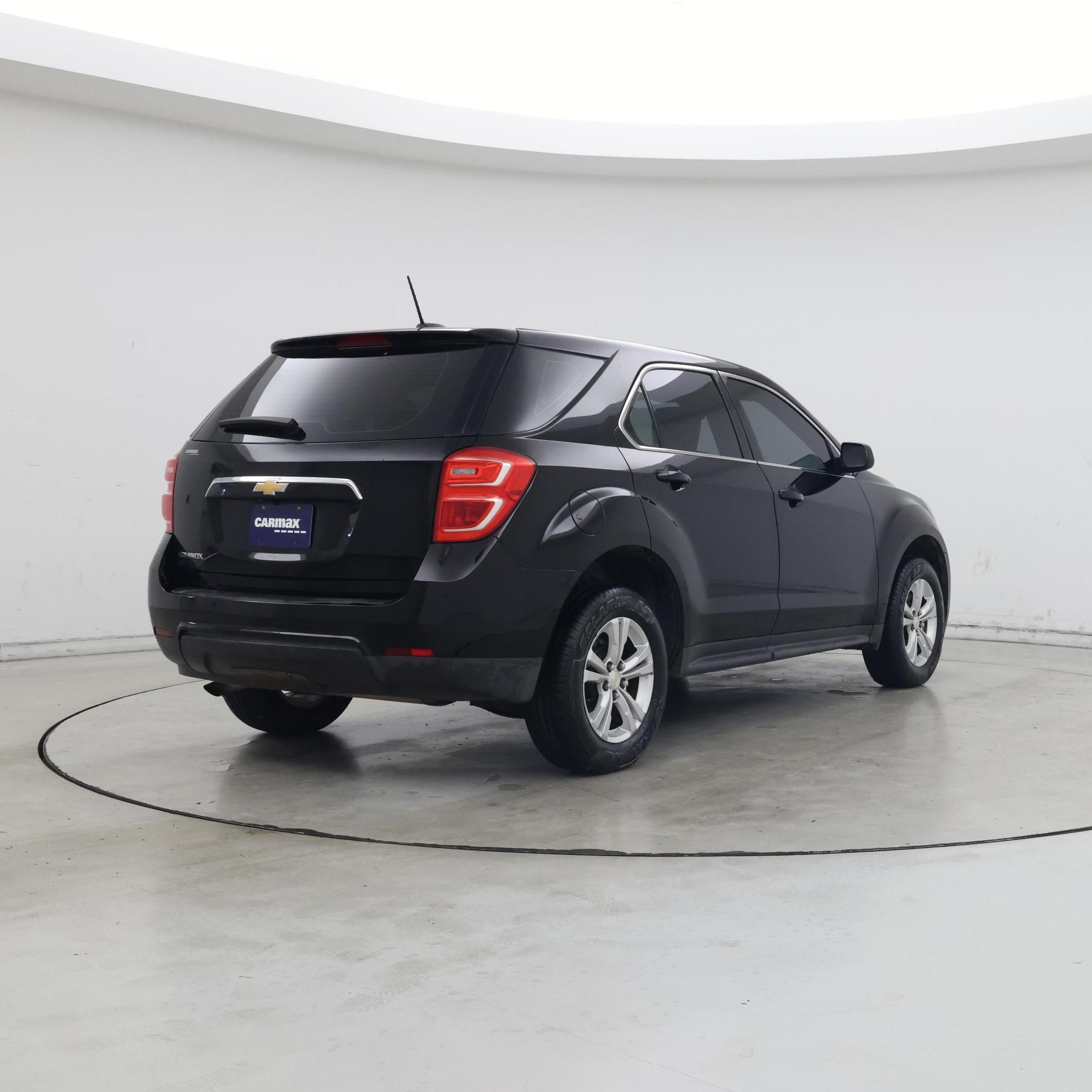 Thumbnail: 2017 Chevrolet Equinox - 8