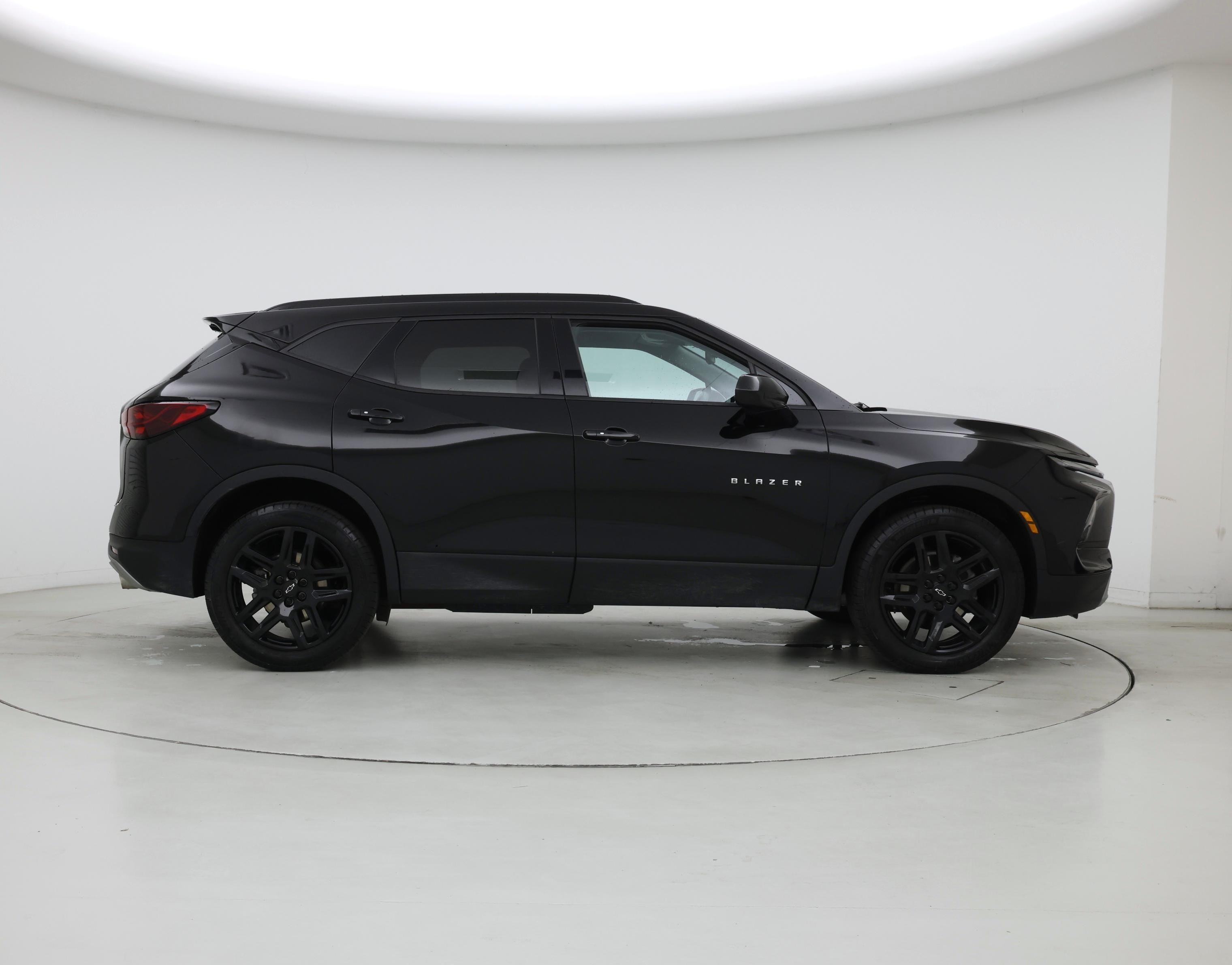Thumbnail: 2023 Chevrolet Blazer - 7