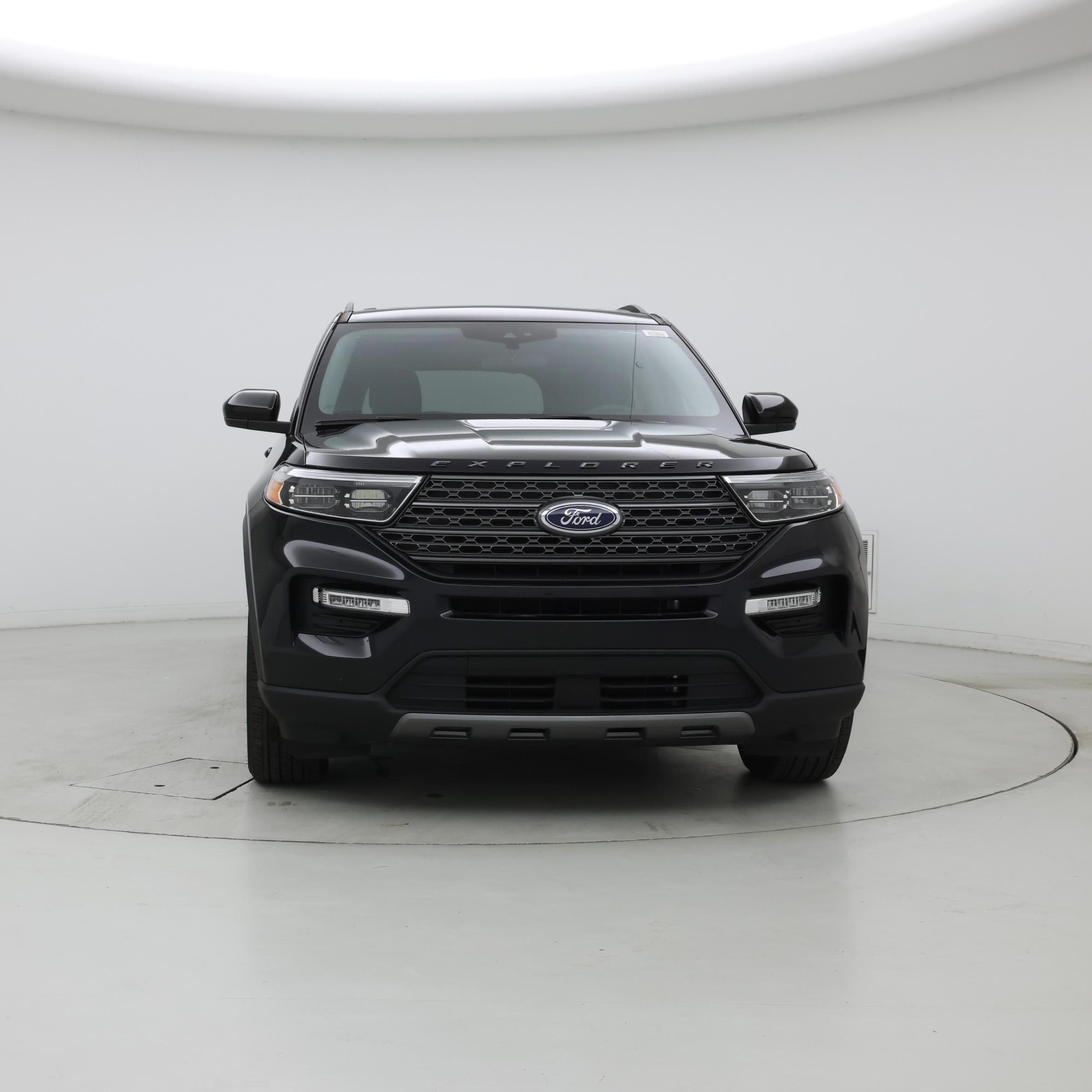 Thumbnail: 2023 Ford Explorer - 5
