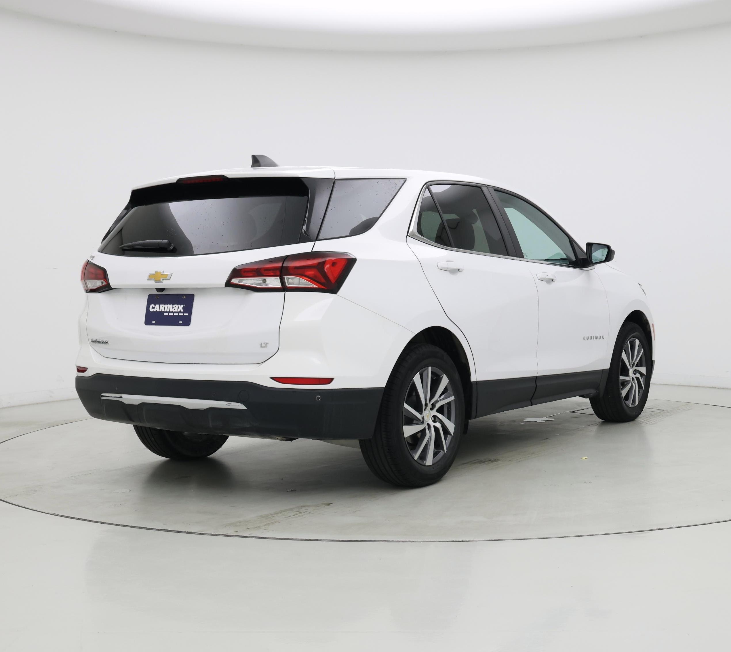 Thumbnail: 2022 Chevrolet Equinox - 8