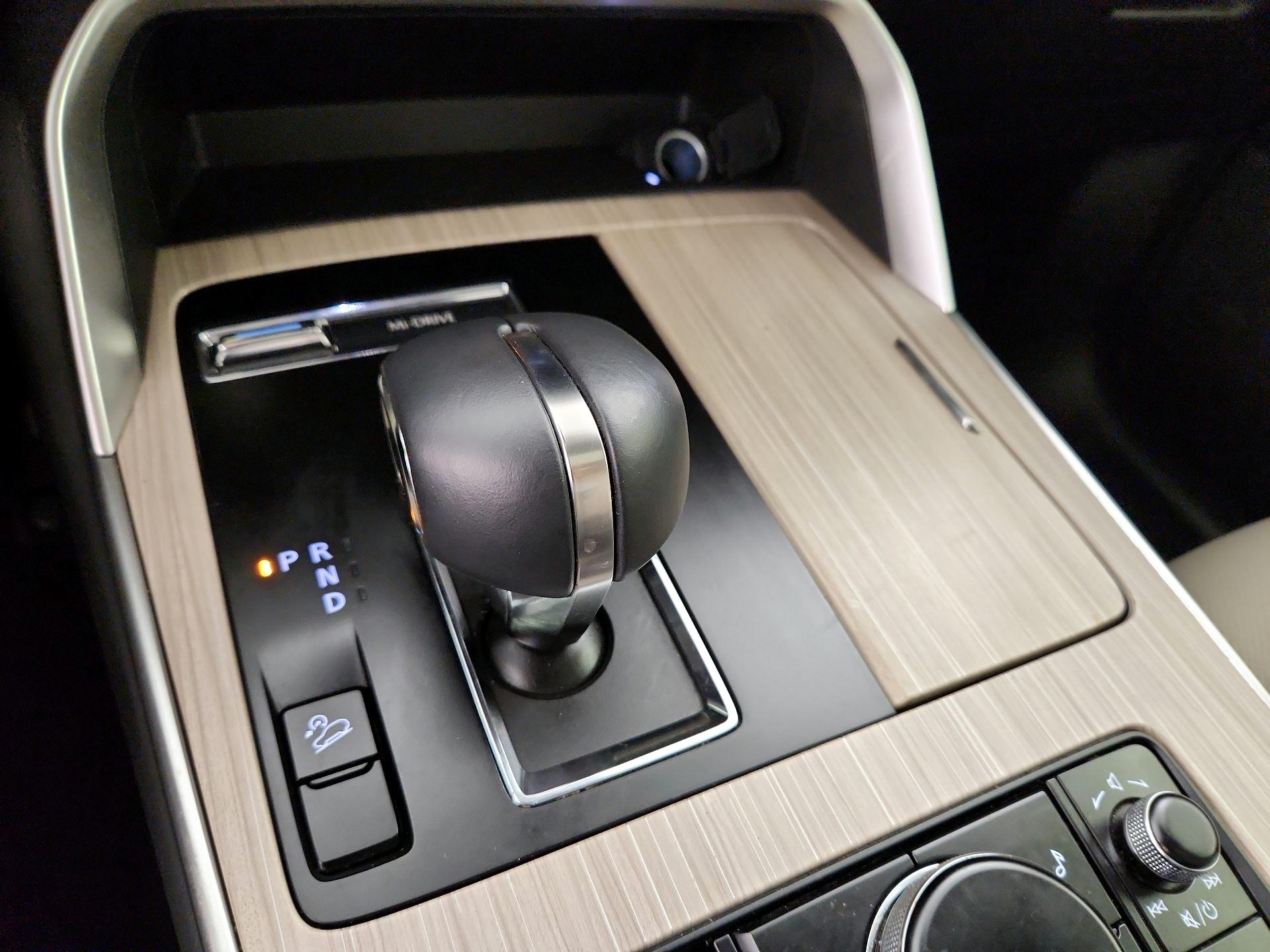 Thumbnail: 2024 Mazda CX-90 - 18
