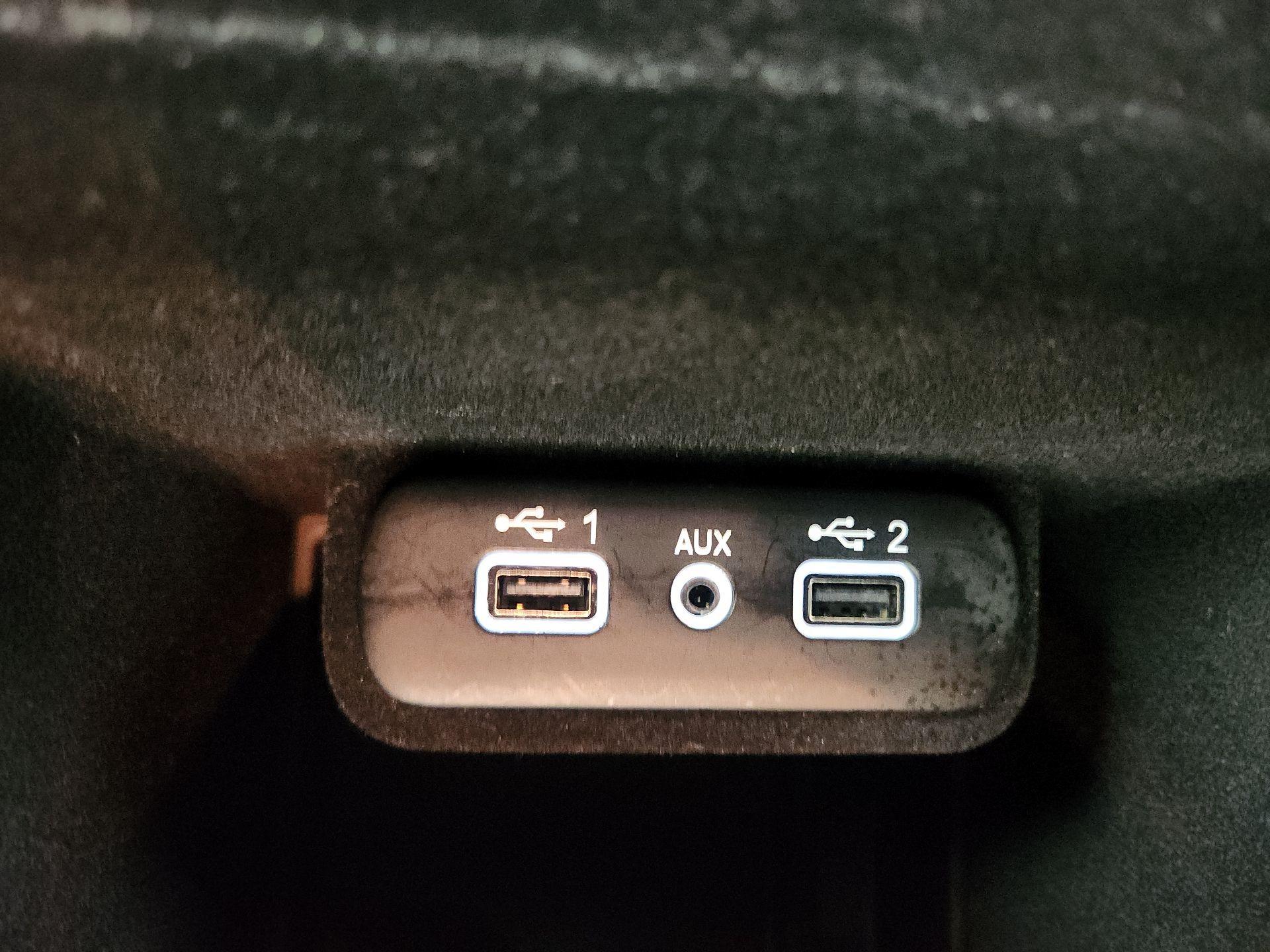 Thumbnail: 2023 Dodge Charger - 18