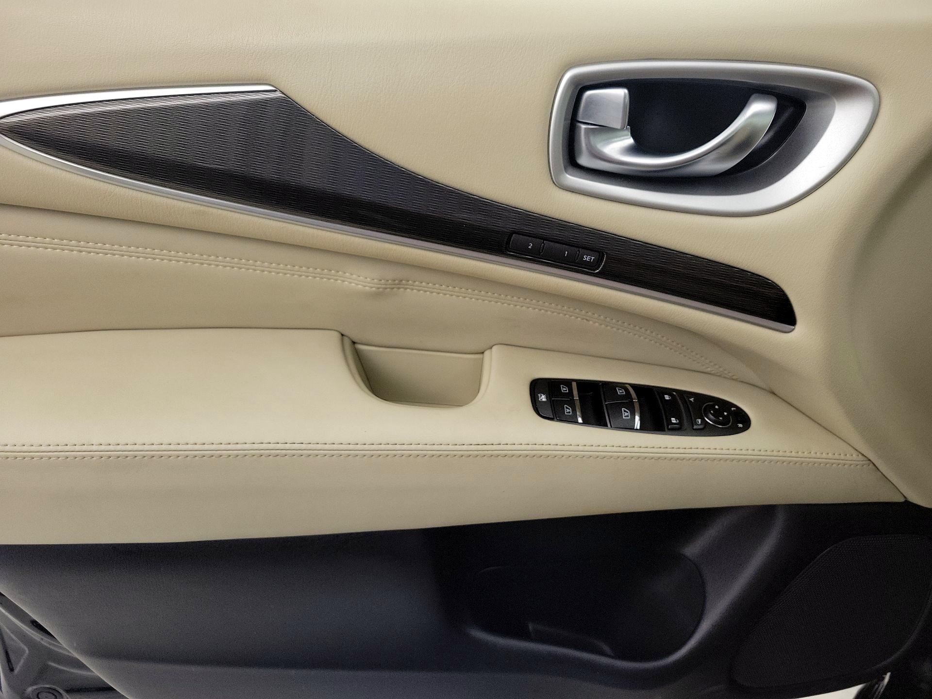 Thumbnail: 2020 INFINITI QX60 - 12
