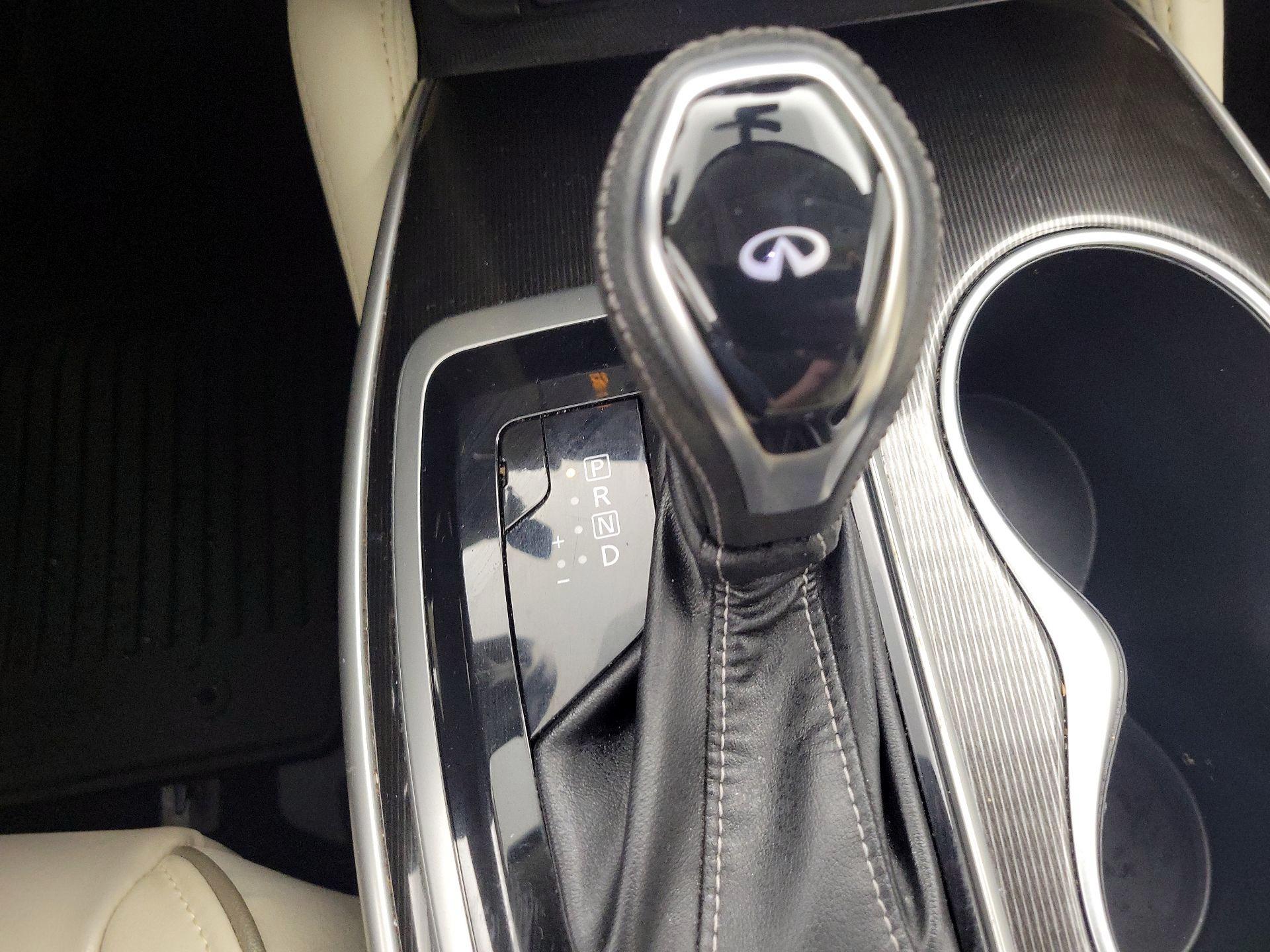 Thumbnail: 2020 INFINITI QX60 - 17