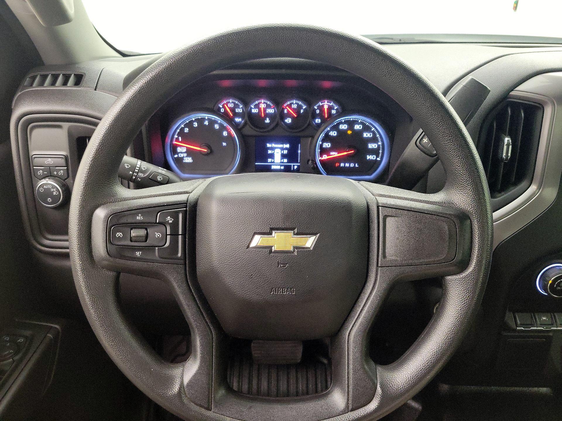 Thumbnail: 2023 Chevrolet Silverado 1500 - 10