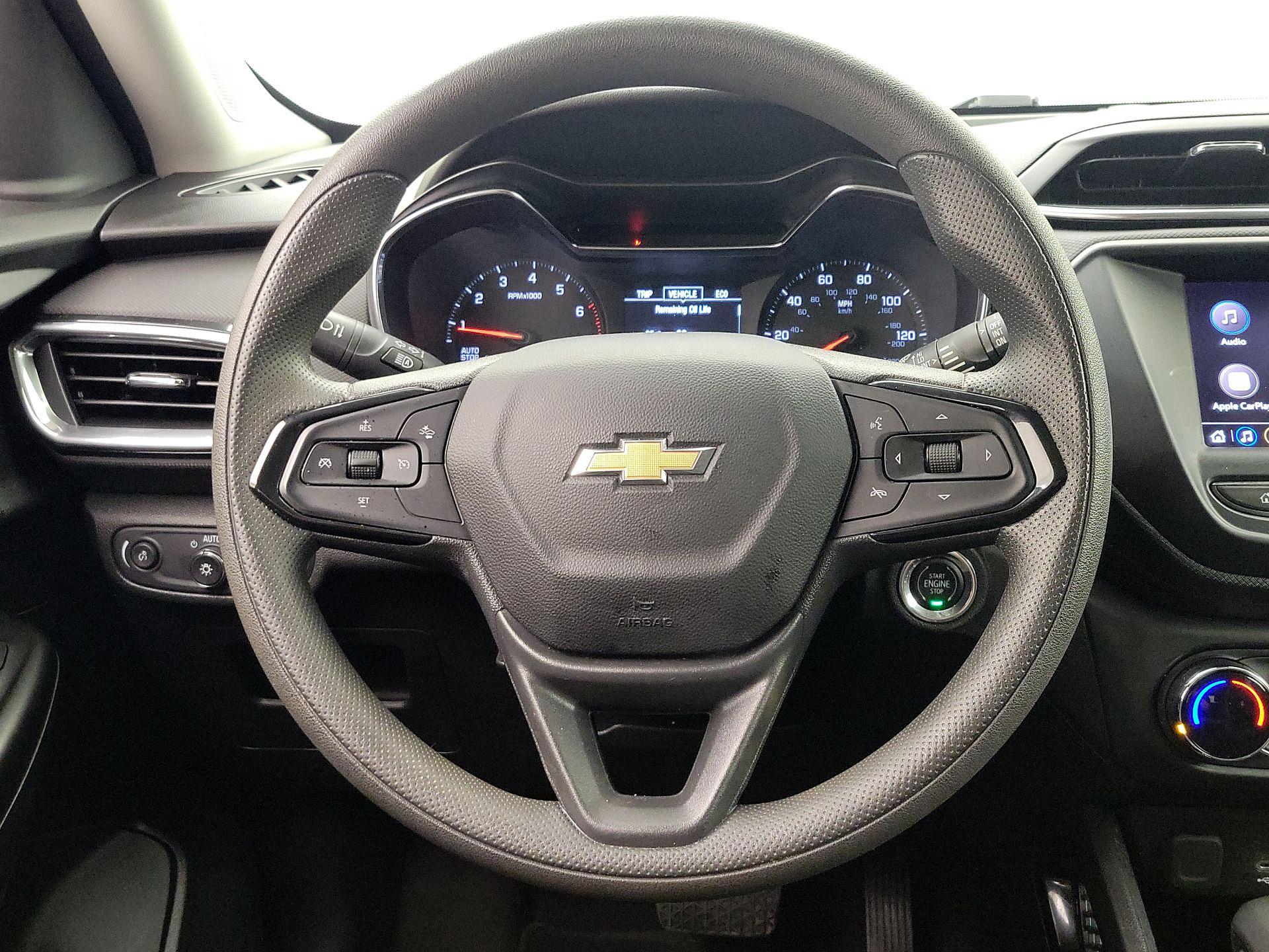 Thumbnail: 2023 Chevrolet TrailBlazer - 10