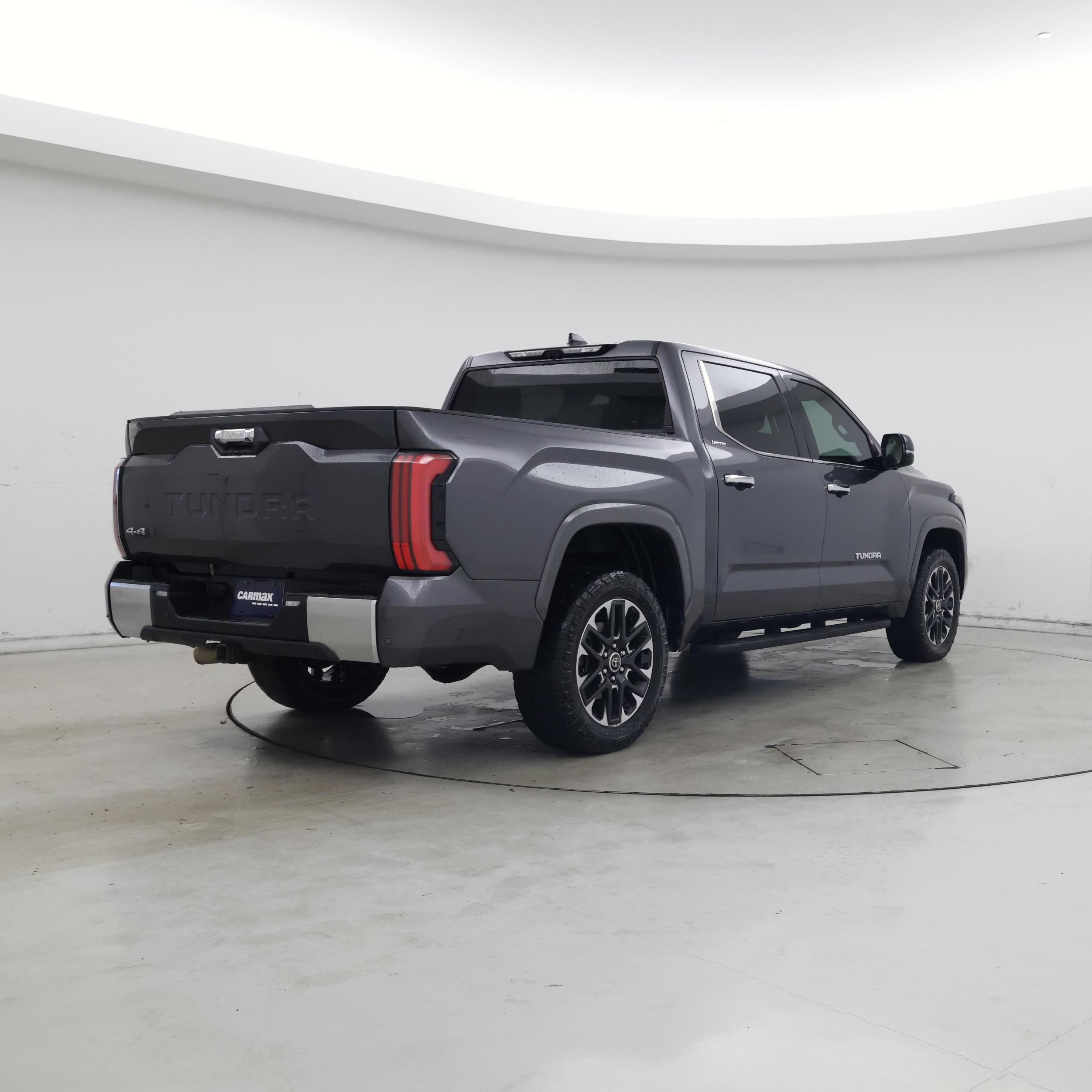 Thumbnail: 2023 Toyota Tundra - 8