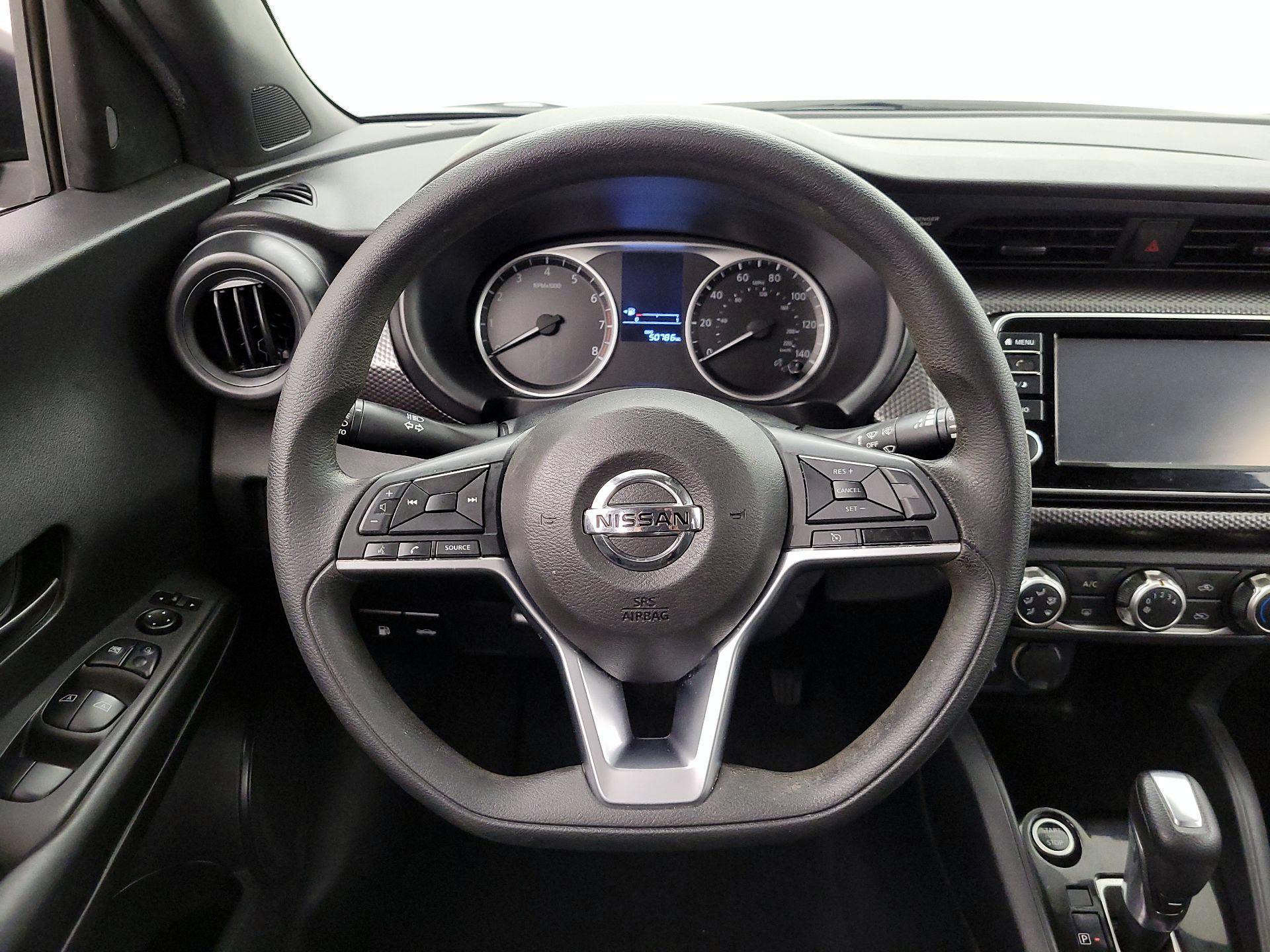Thumbnail: 2020 Nissan Kicks - 10