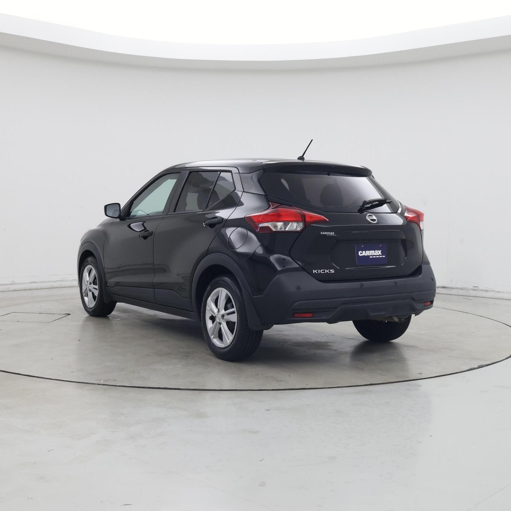 Thumbnail: 2020 Nissan Kicks - 2