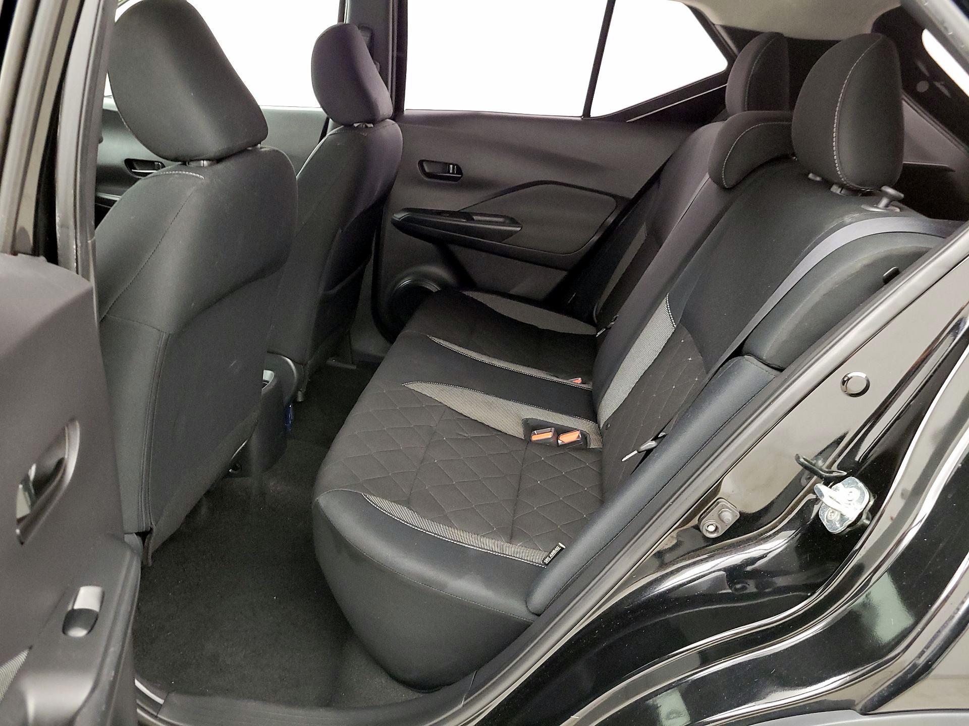 Thumbnail: 2020 Nissan Kicks - 19