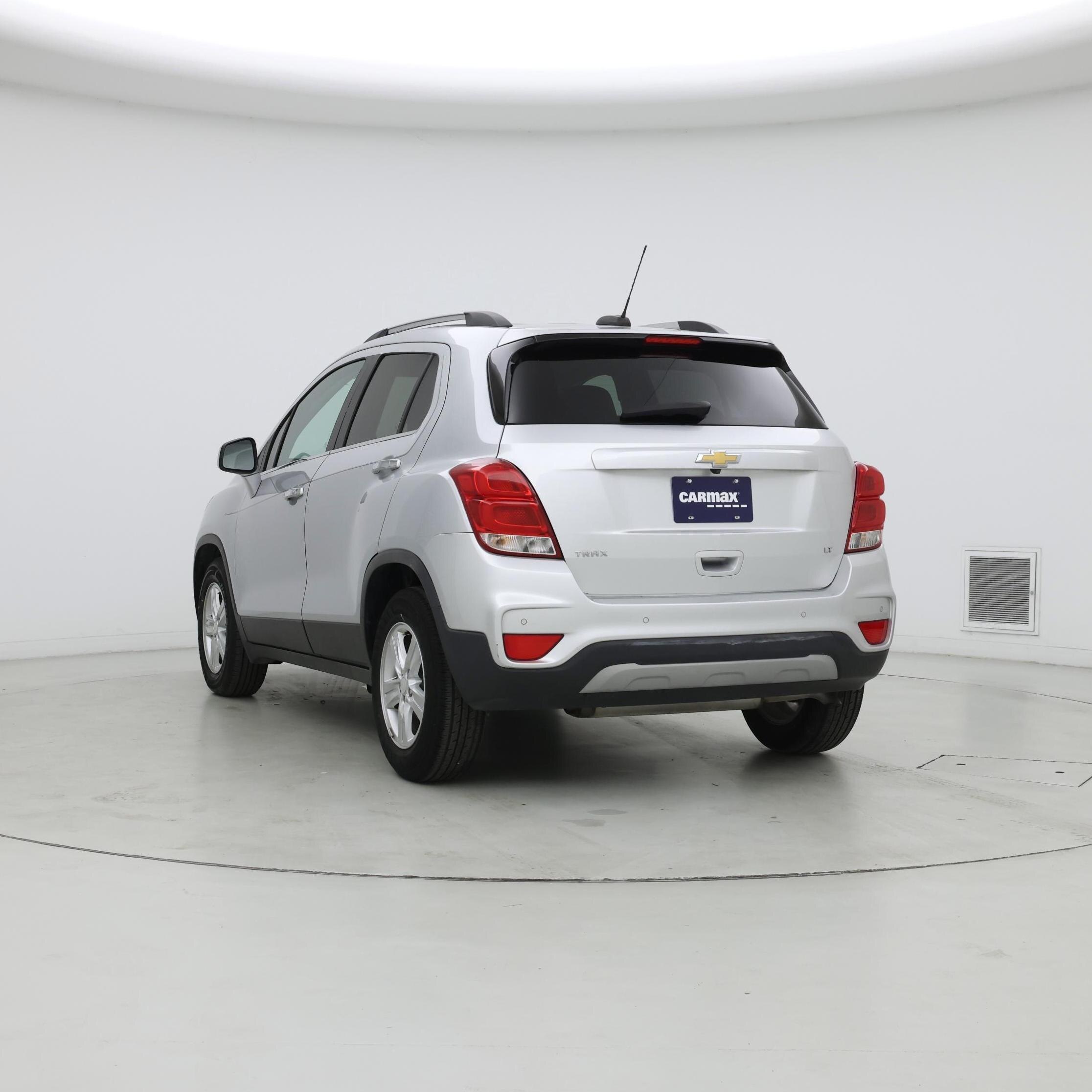 Thumbnail: 2020 Chevrolet Trax - 2