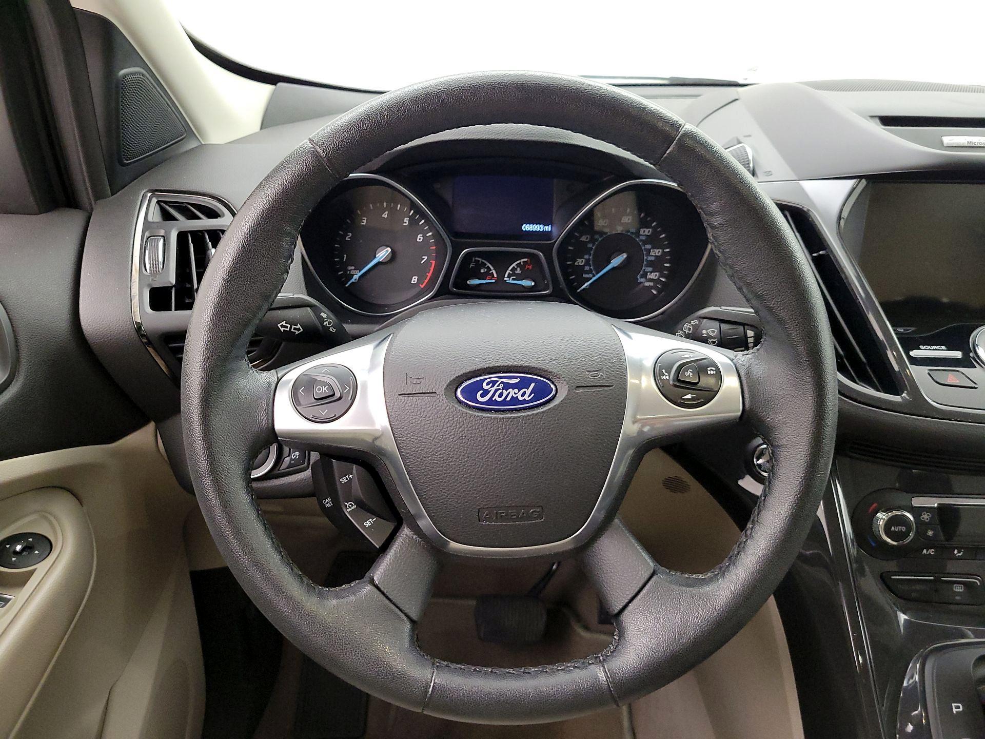 Thumbnail: 2015 Ford Escape - 10