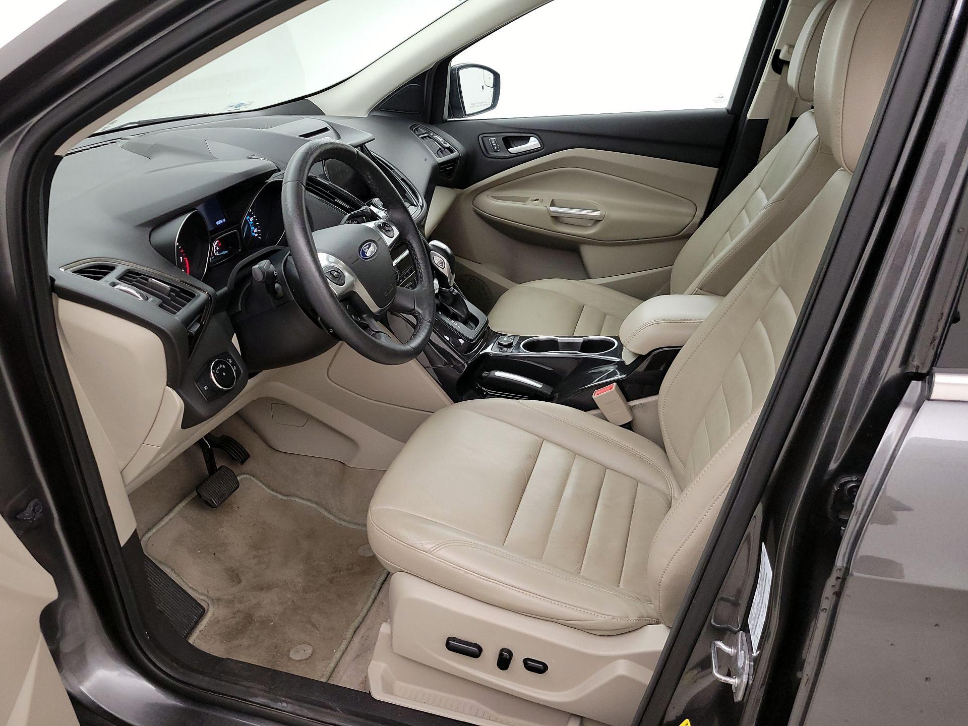 Thumbnail: 2015 Ford Escape - 11